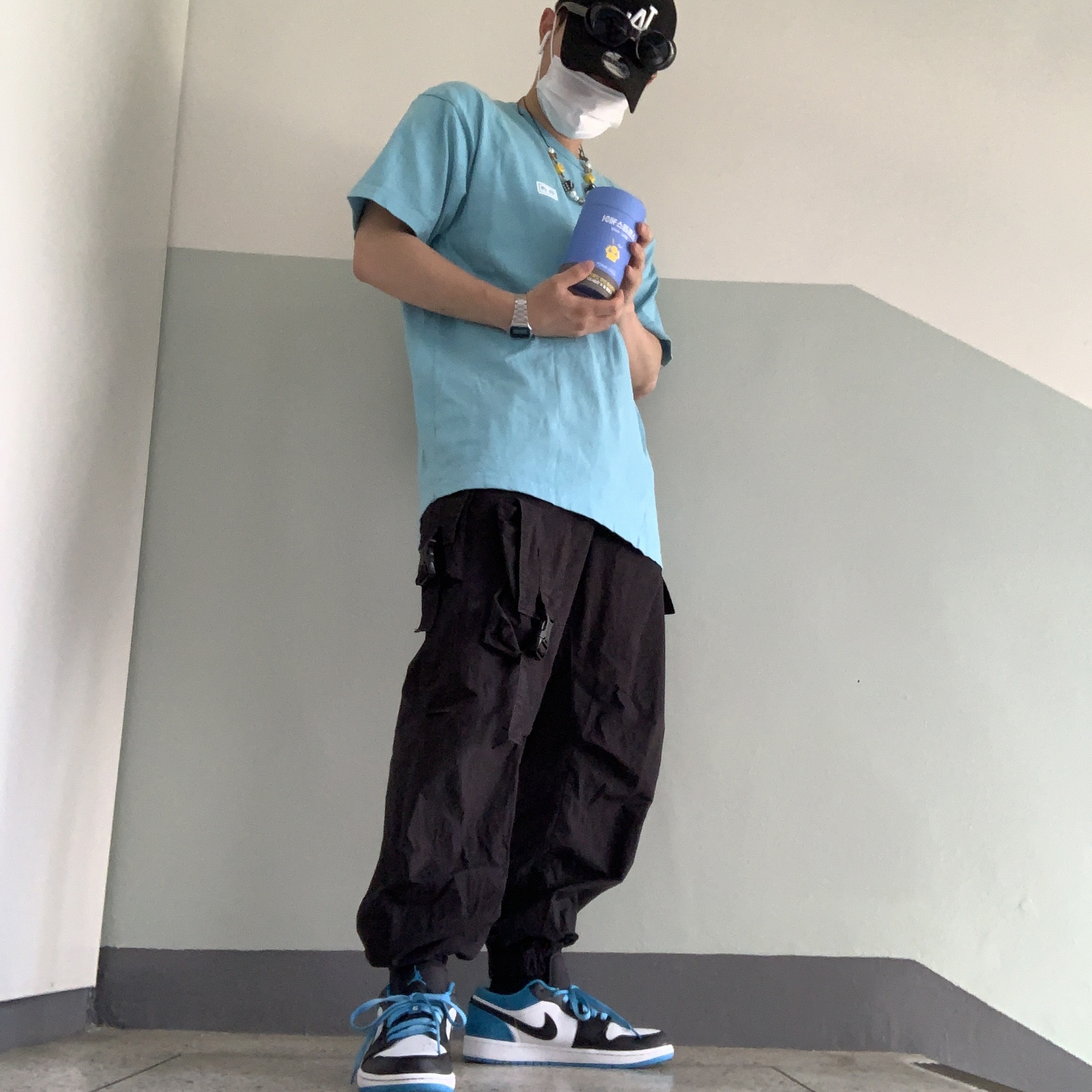 (GS) Jordan 1 Low SE Laser Blue 착용 스타일