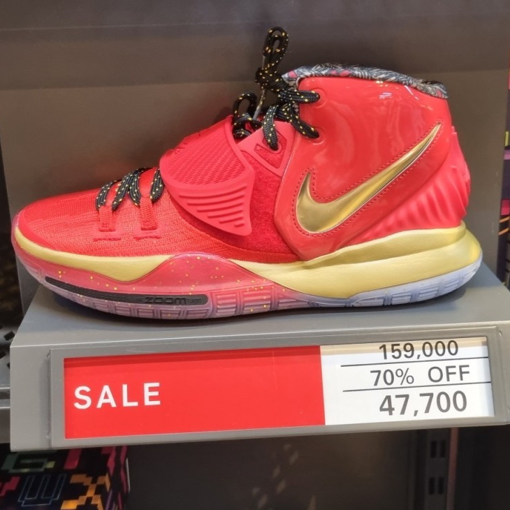 Nike LeBron 18 Low Neon Nights, Nike Kyrie 6 Trophies 착용 스타일 - 2