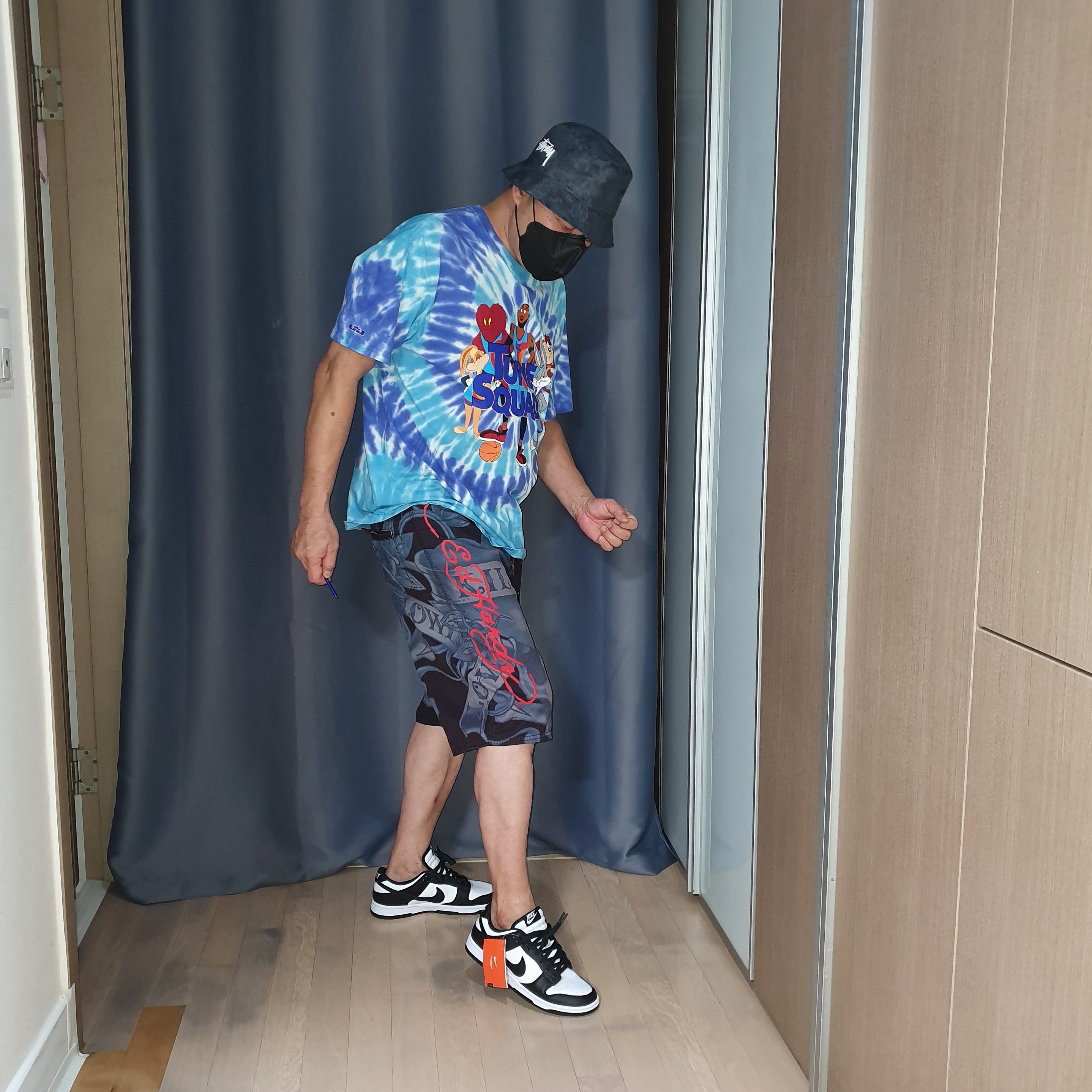 Nike Dunk Low Retro Black, Nike NRG Bucket Hat Black 착용 스타일 - 4