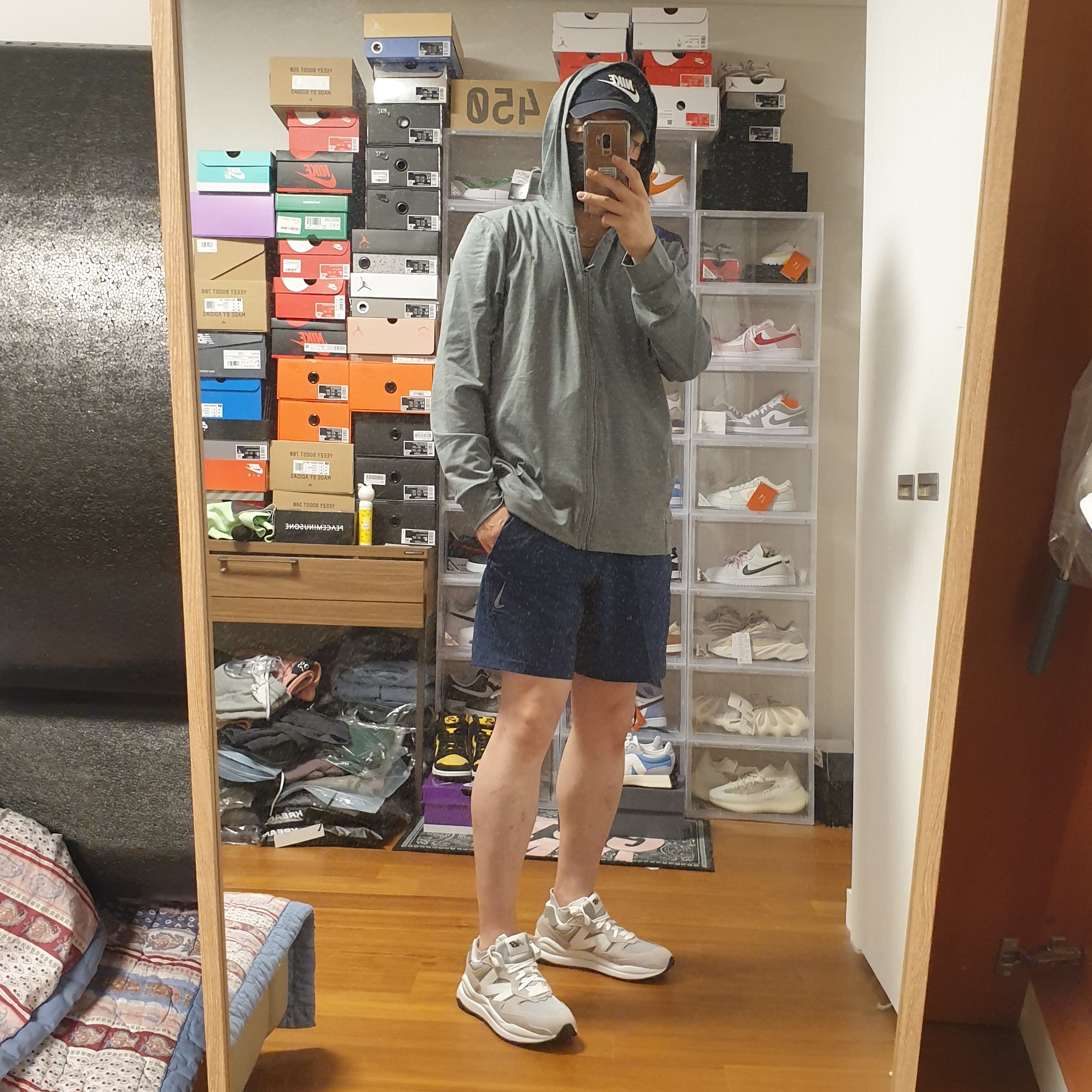 New Balance 5740 Dove Grey White 착용 스타일 - 5