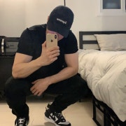 KREAM 프로필 이미지