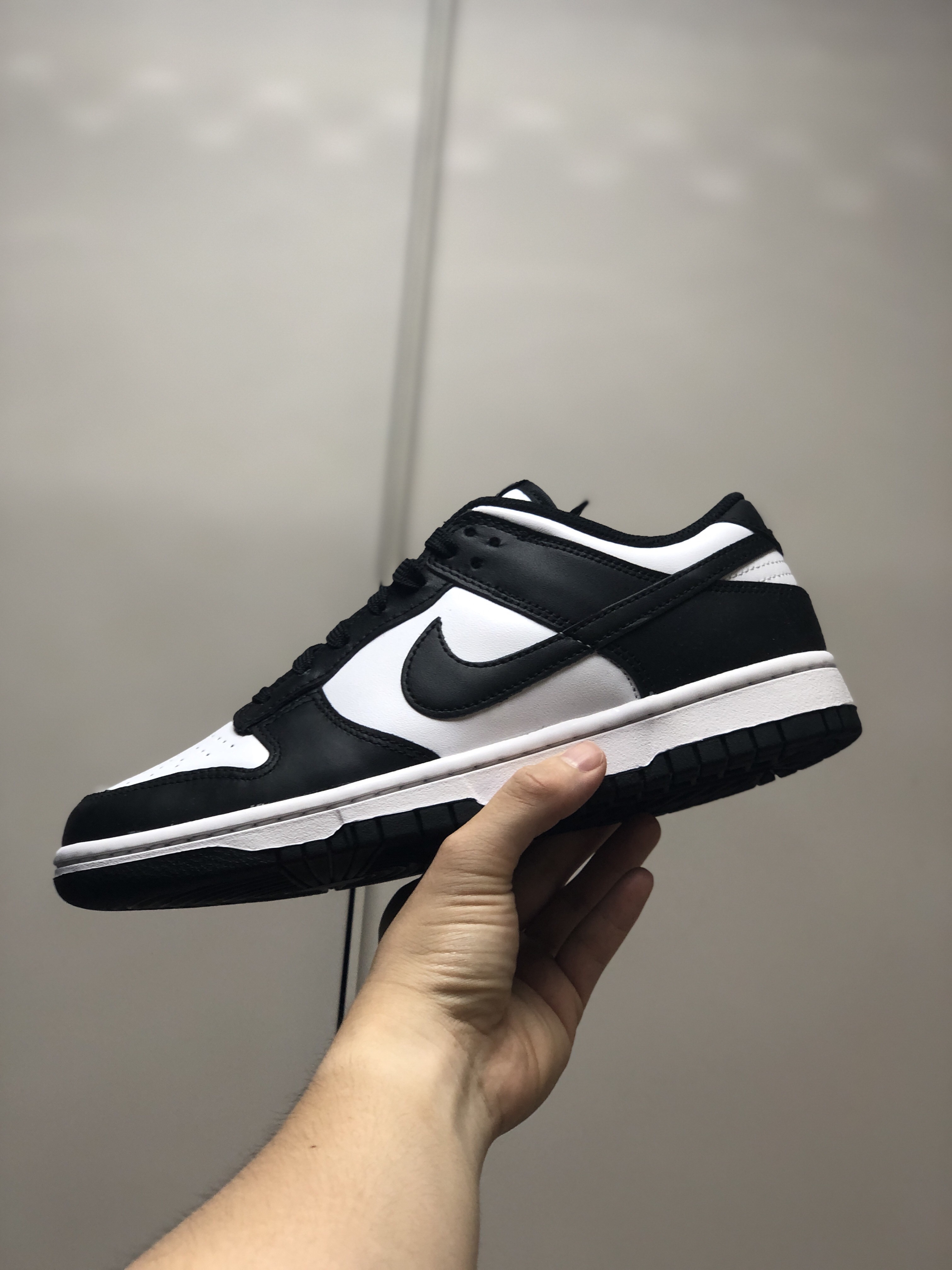 (W) Nike Dunk Low Black 착용 스타일