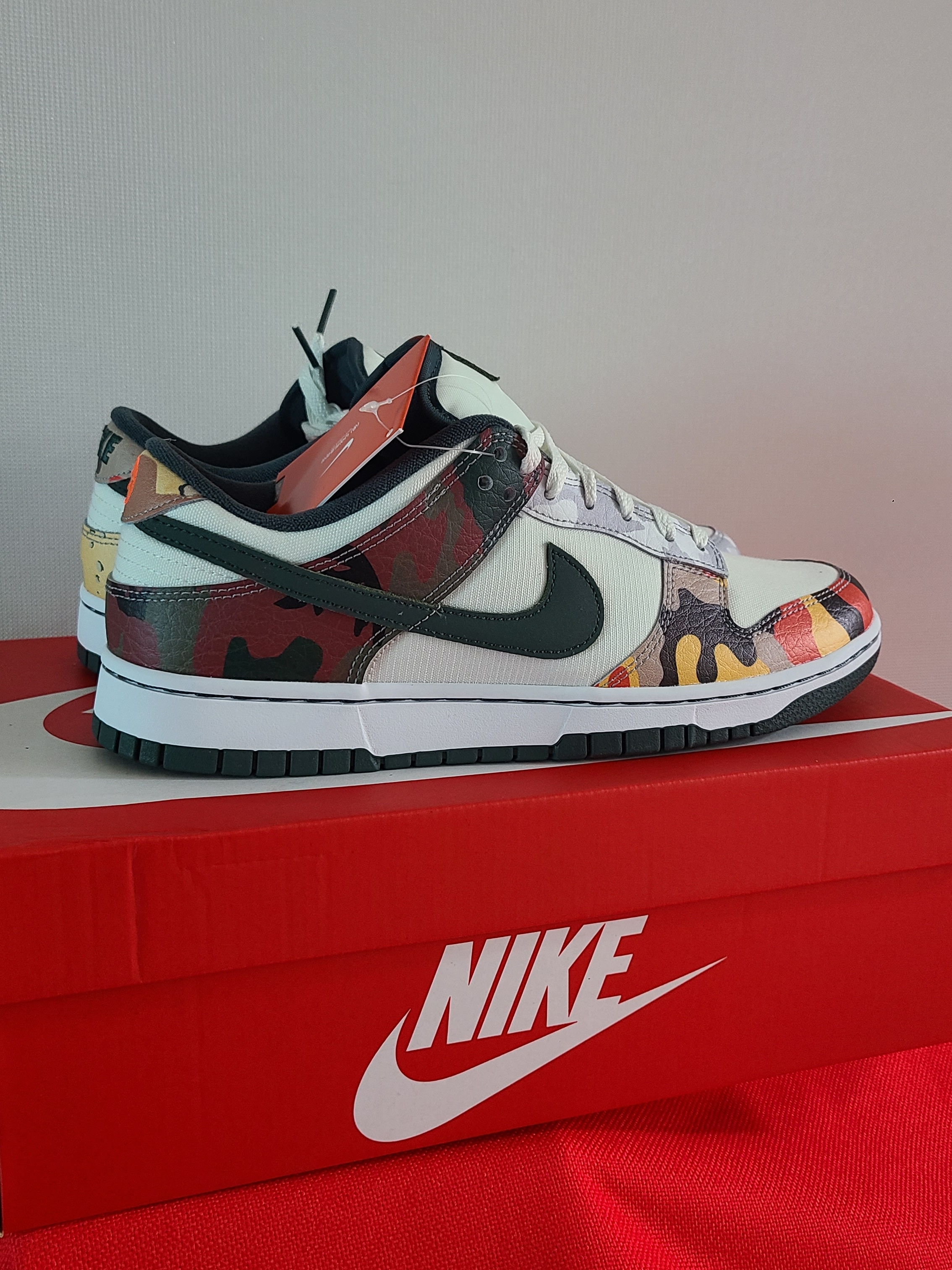 Nike Dunk Low SE Sail Multi Camo 착용 스타일 - 4