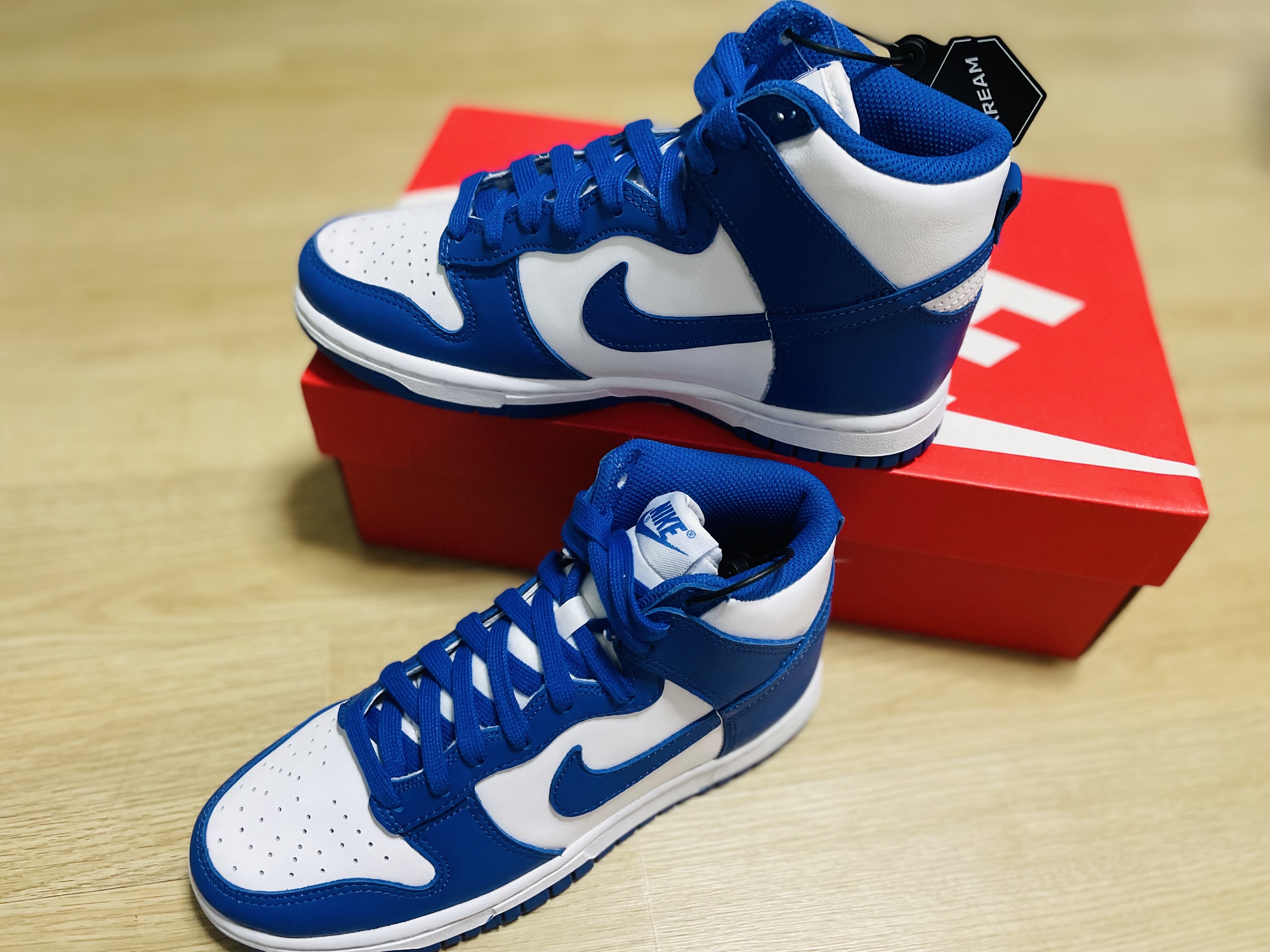 Nike Dunk High Retro Game Royal 착용 스타일 - 2