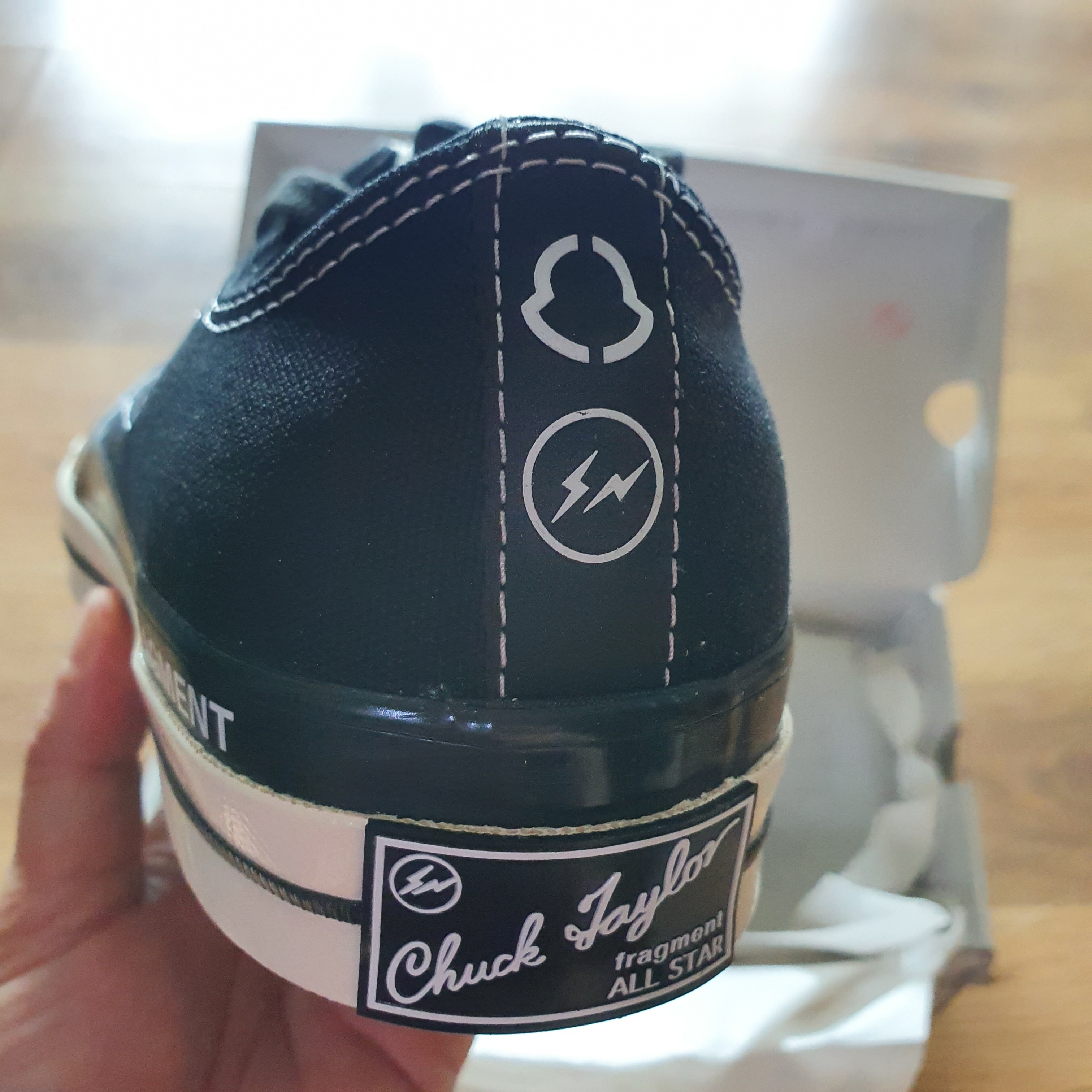 Converse x Moncler x Fragment Chuck 70 Ox Fraylor III Black 착용 스타일 - 2