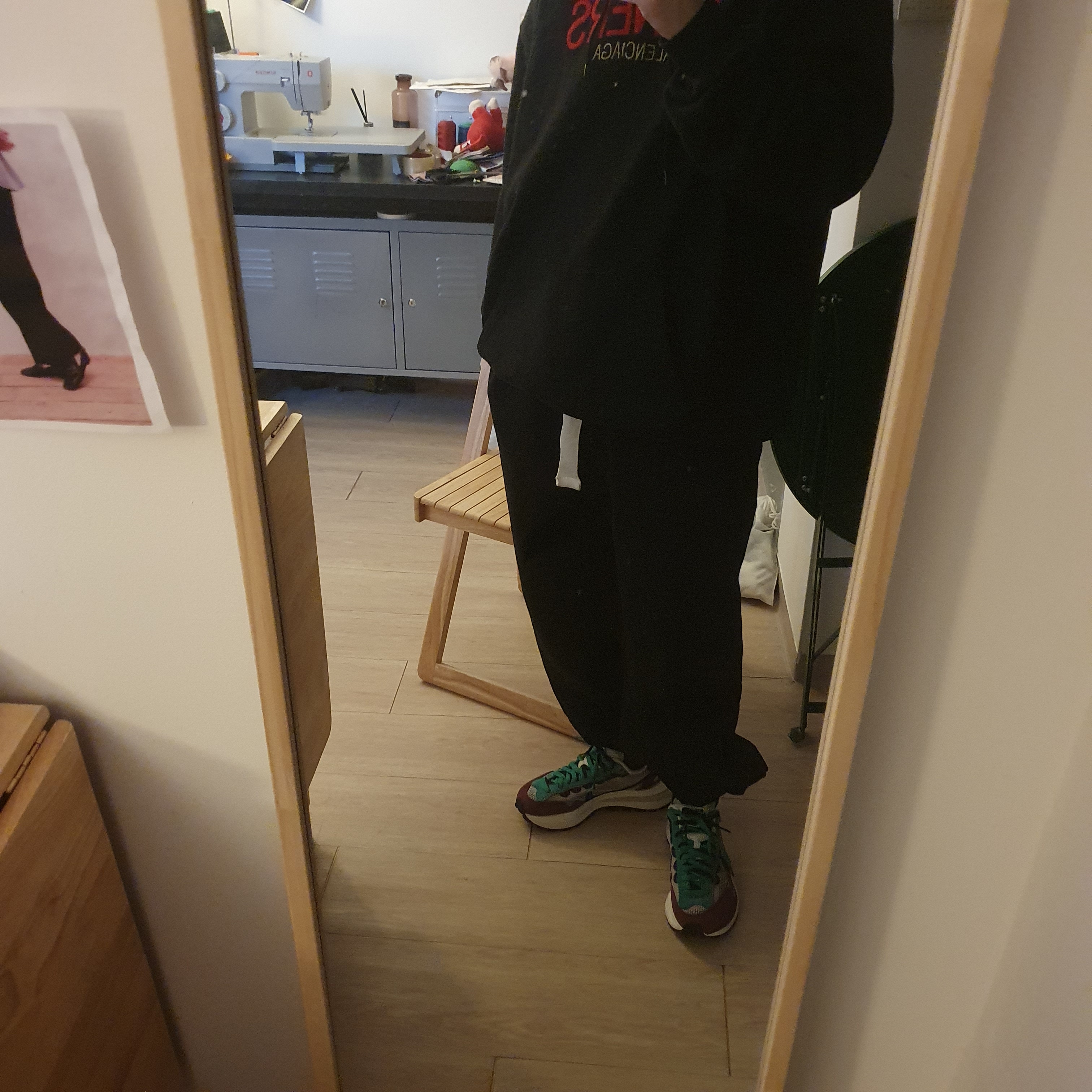 Nike x Sacai VaporWaffle String & Black Villain Red 착용 스타일