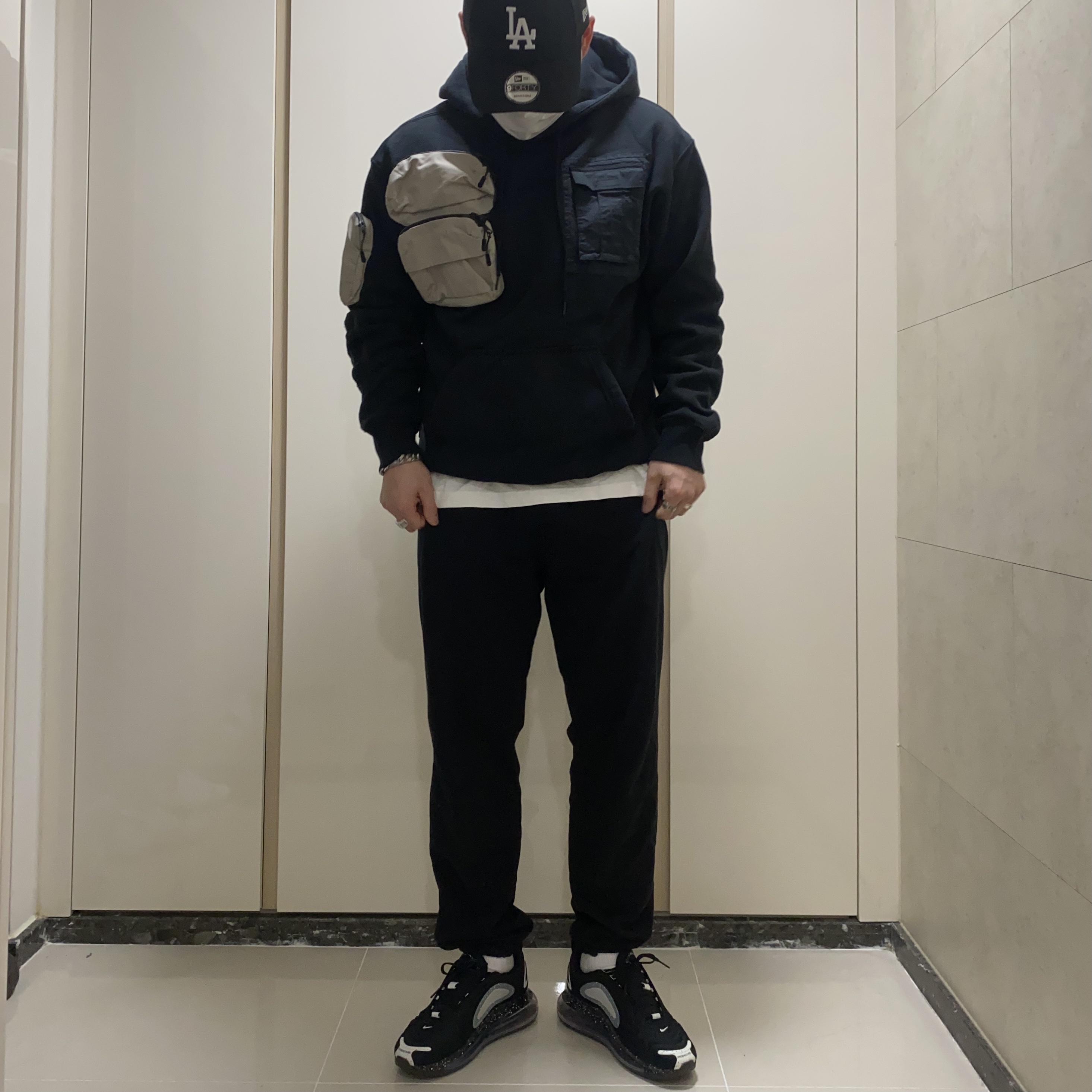 Nike Dunk Low Retro Black, Nike M NRG Hoodie Grey Heather 착용 스타일 - 2