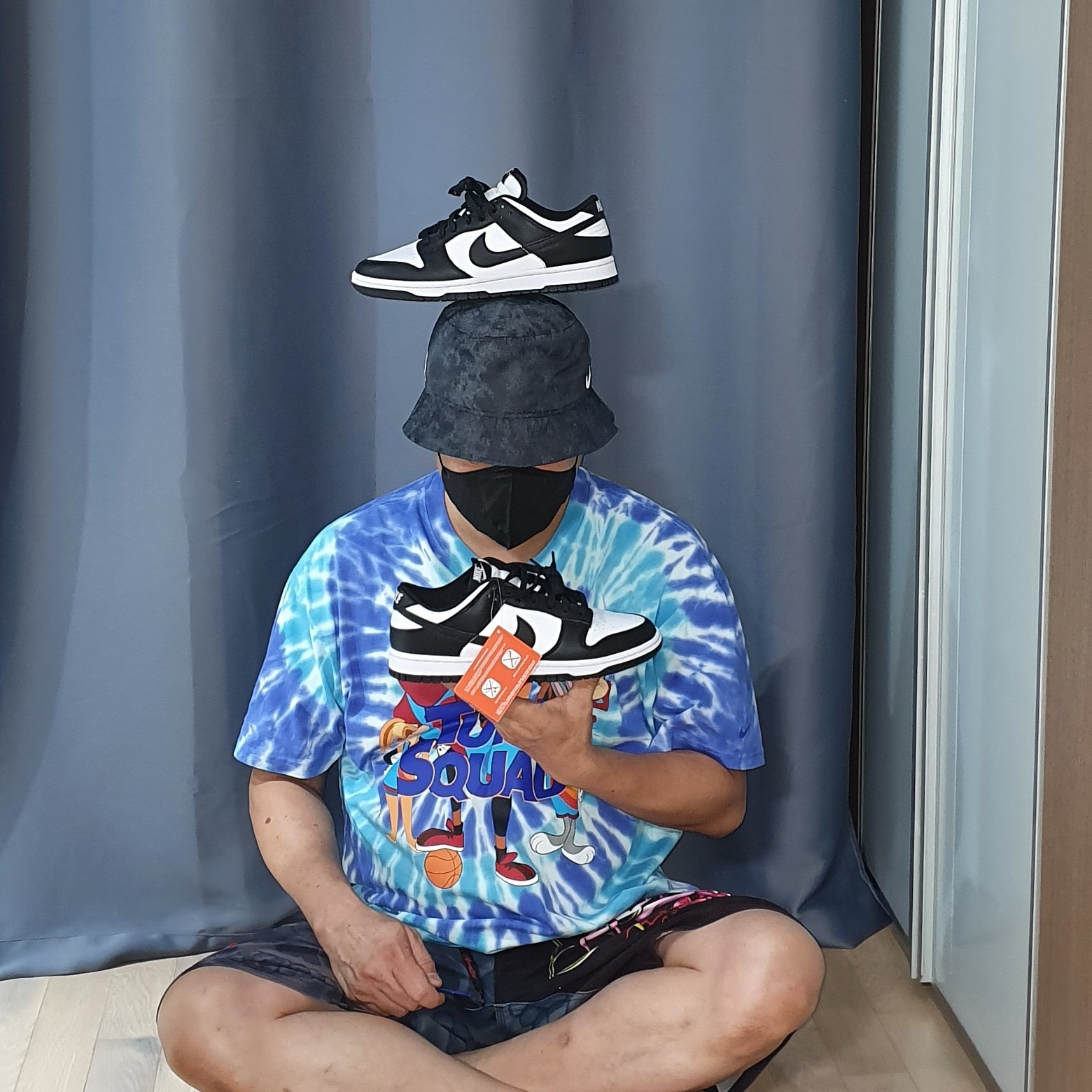 Nike Dunk Low Retro Black, Nike NRG Bucket Hat Black 착용 스타일 - 5