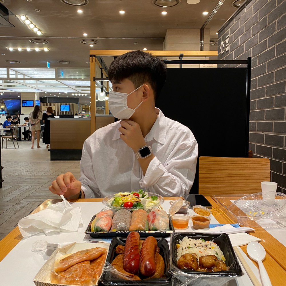 KREAM 프로필 이미지