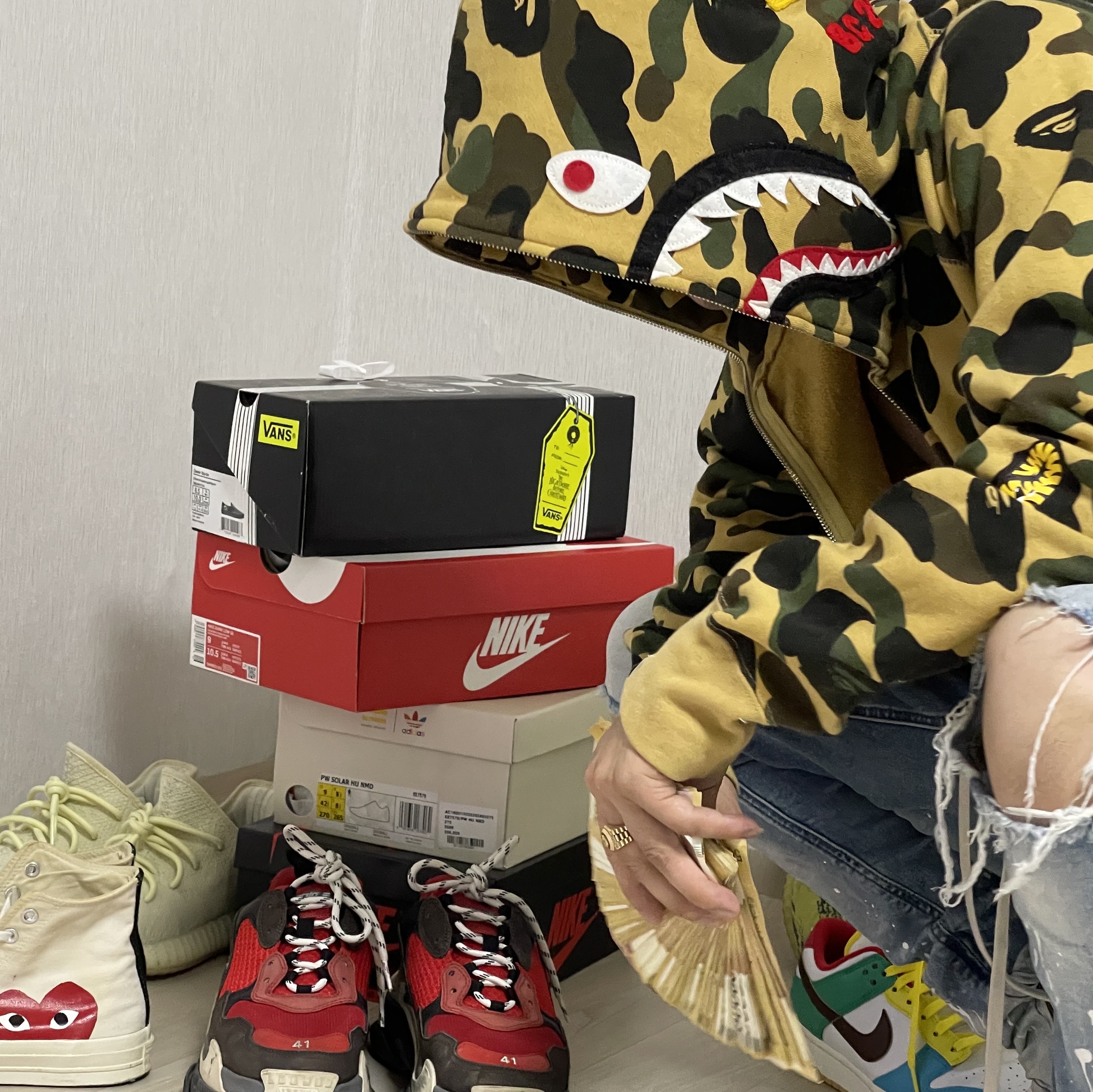 Adidas Yeezy Boost 350 V2 Butter, Nike Dunk Low SE Free.99 White 착용 스타일
