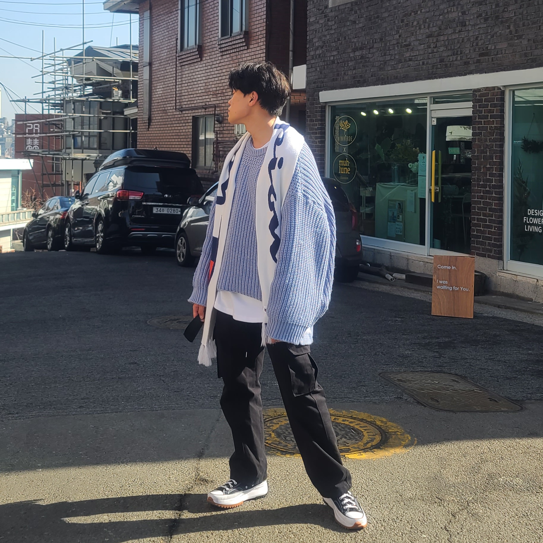 Converse Run Star Hike Hi Black White Gum 착용 스타일