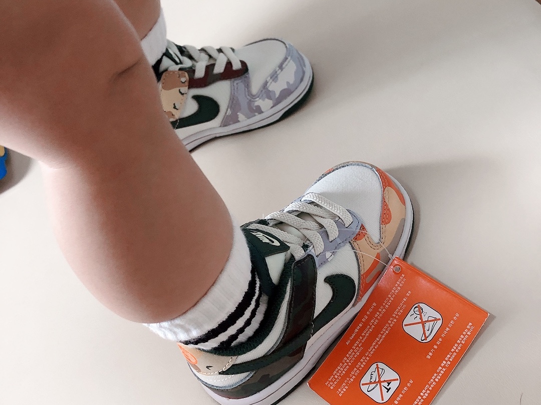 (TD) Nike Dunk Low SE Sail Multi Camo 착용 스타일 - 1