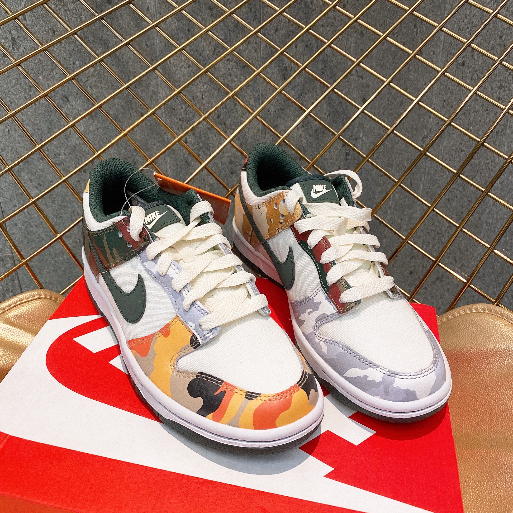 (GS) Nike Dunk Low SE Sail Multi Camo 착용 스타일 - 1