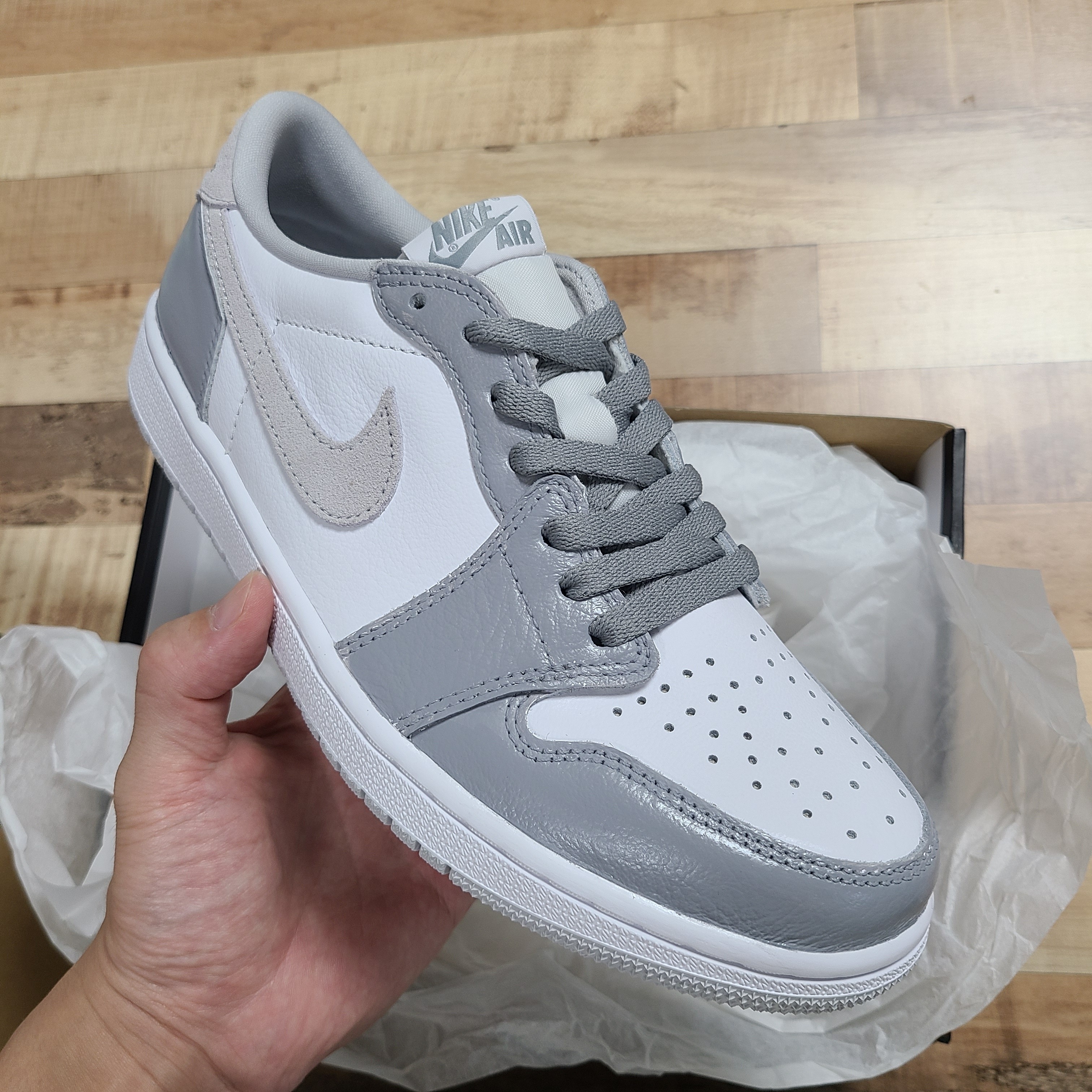 Jordan 1 Low OG Neutral Grey 착용 스타일 - 1