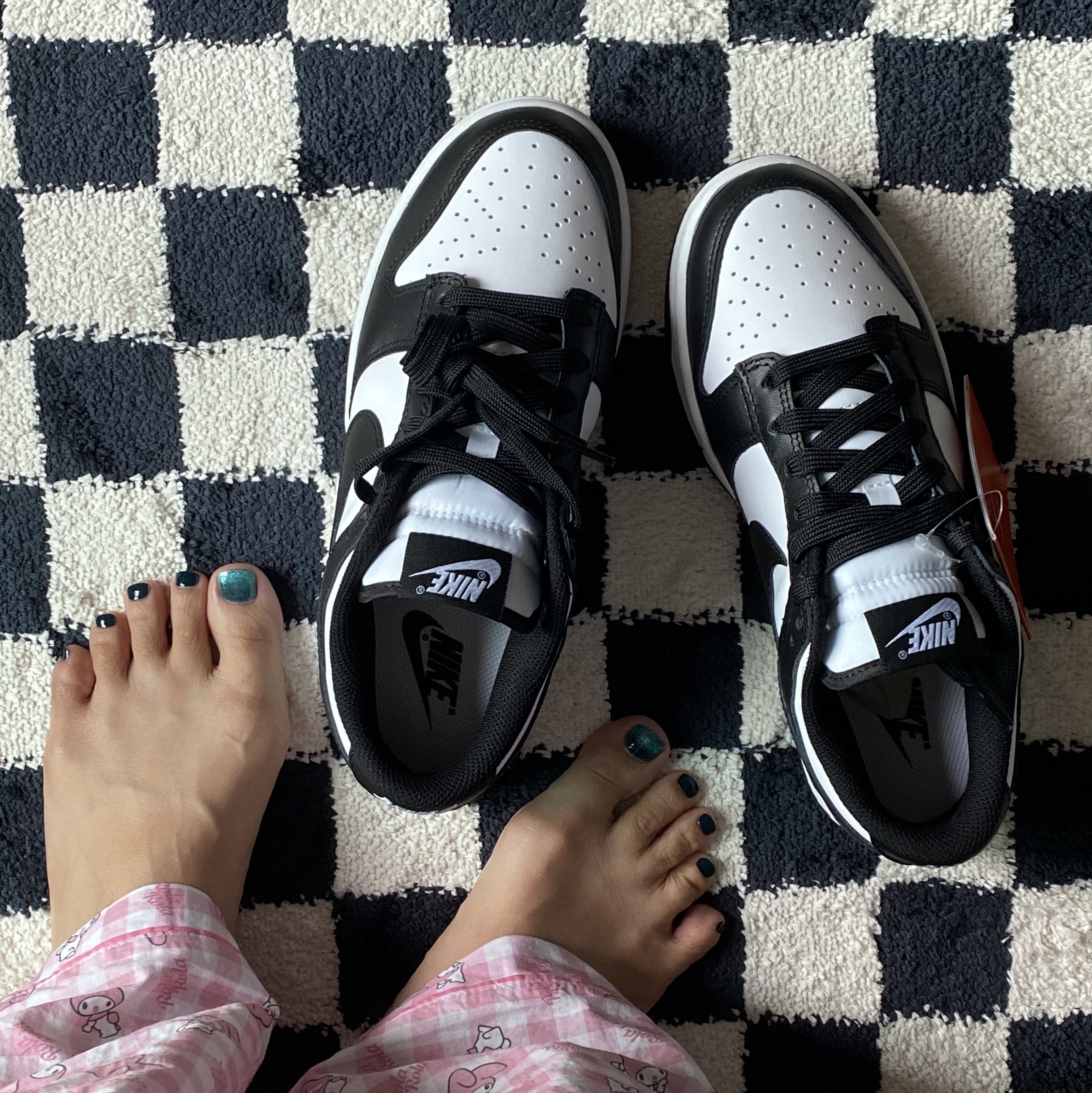 (W) Nike Dunk Low Black 착용 스타일