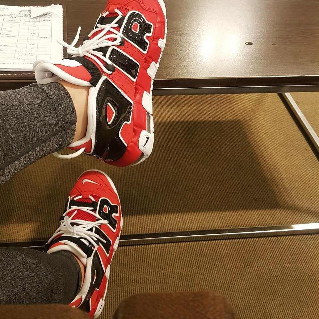Nike Air More Uptempo 96 Bulls 2017 착용 스타일