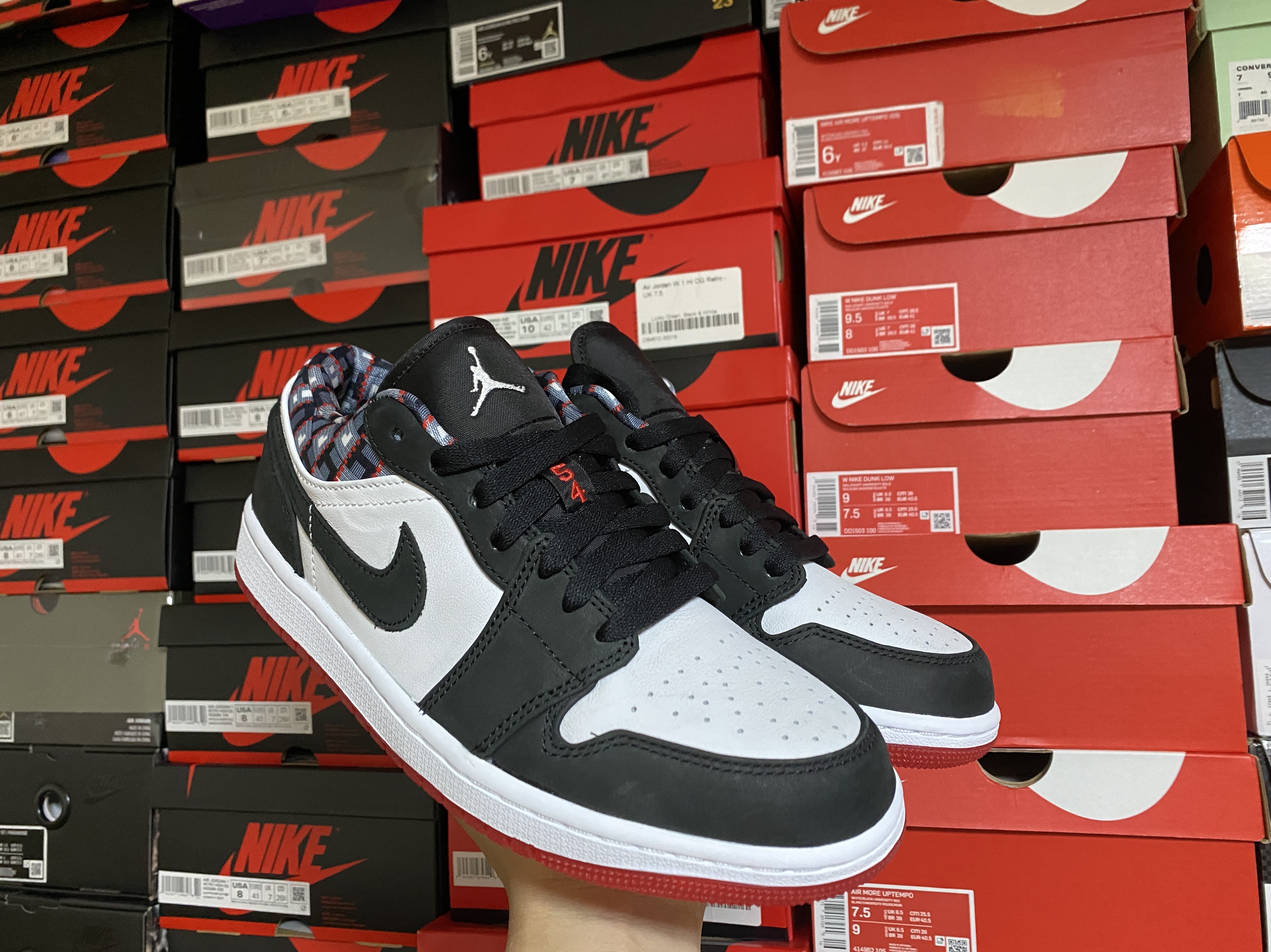 Jordan 1 Low Quai 54 2021 착용 스타일 - 1
