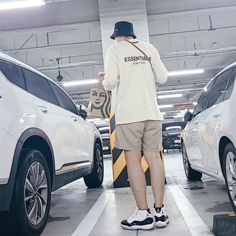 Jordan 11 Retro Concord 2018 착용 스타일 - 1