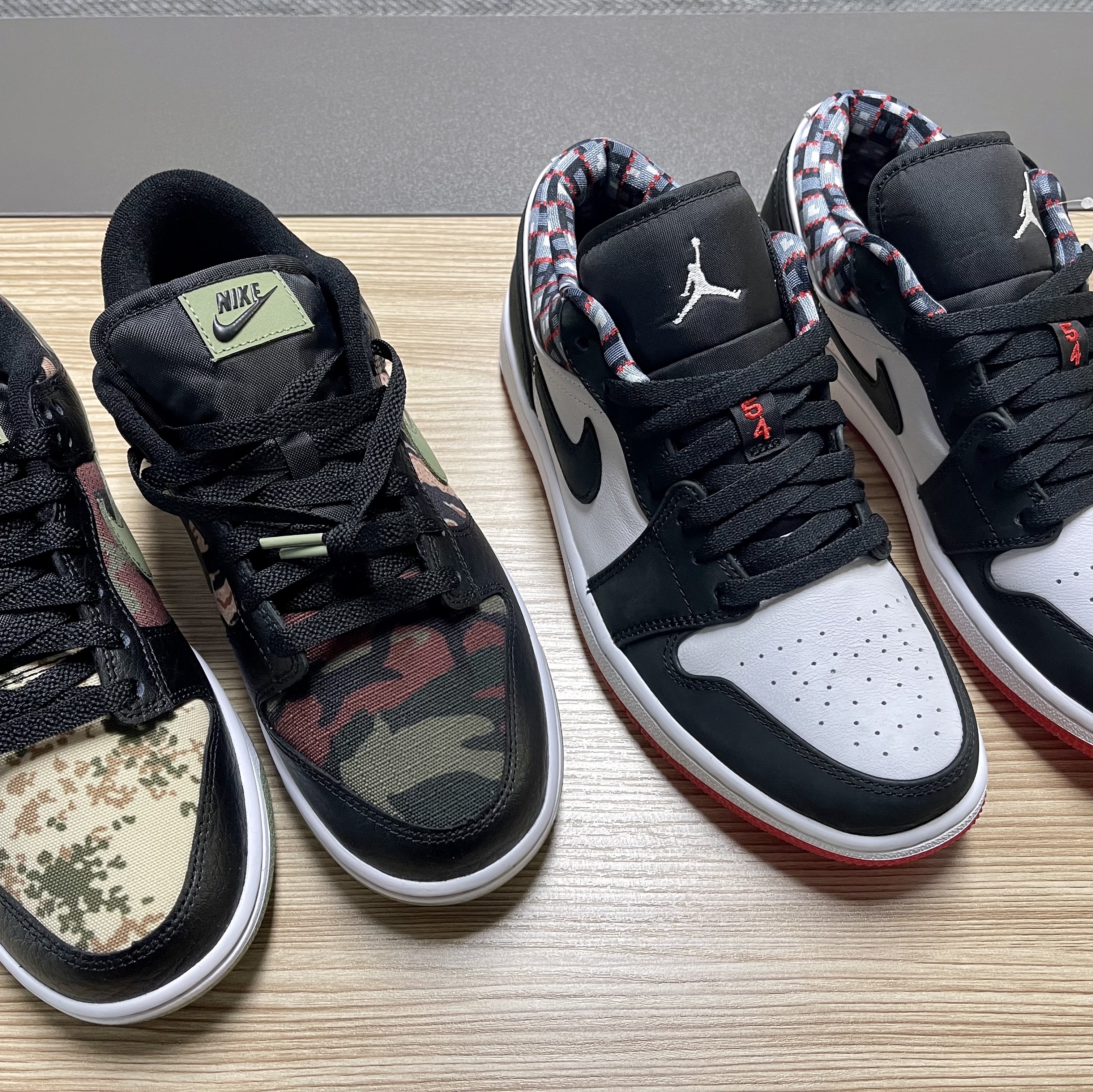 Jordan 1 Low Quai 54 2021, Nike Dunk Low SE Black Multi Camo 착용 스타일 - 1