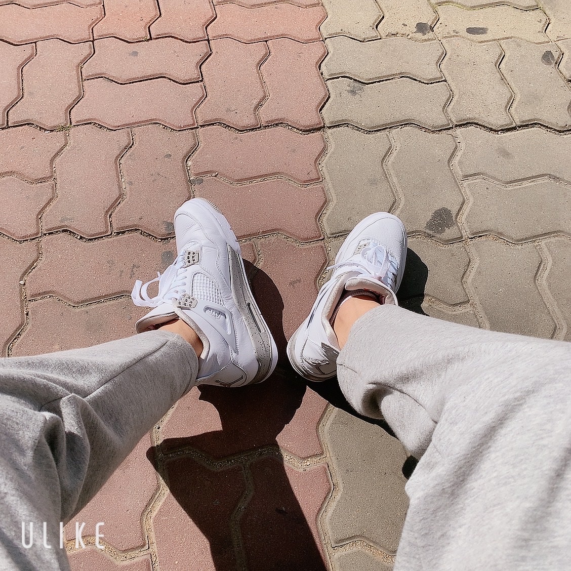 Jordan 4 Retro Tech White 착용 스타일