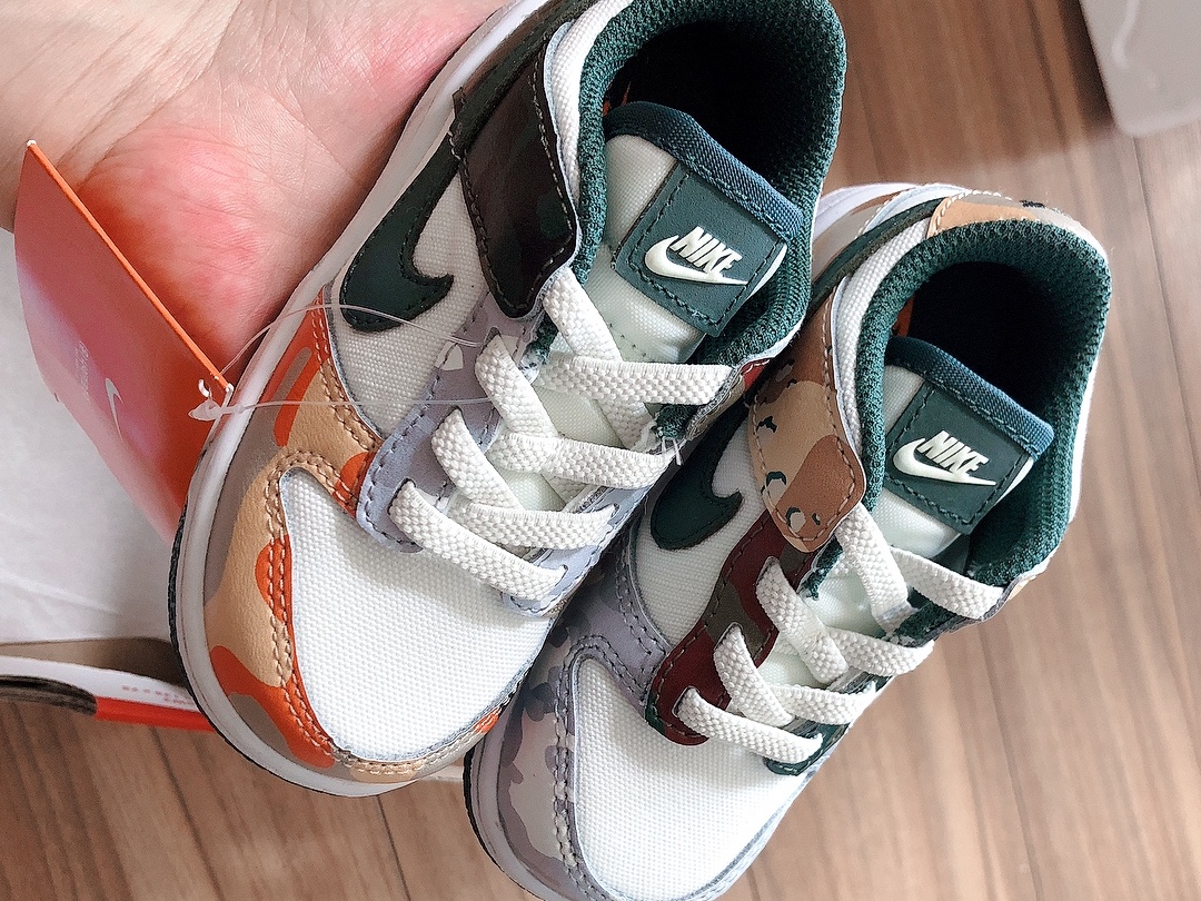 (TD) Nike Dunk Low SE Sail Multi Camo 착용 스타일 - 3