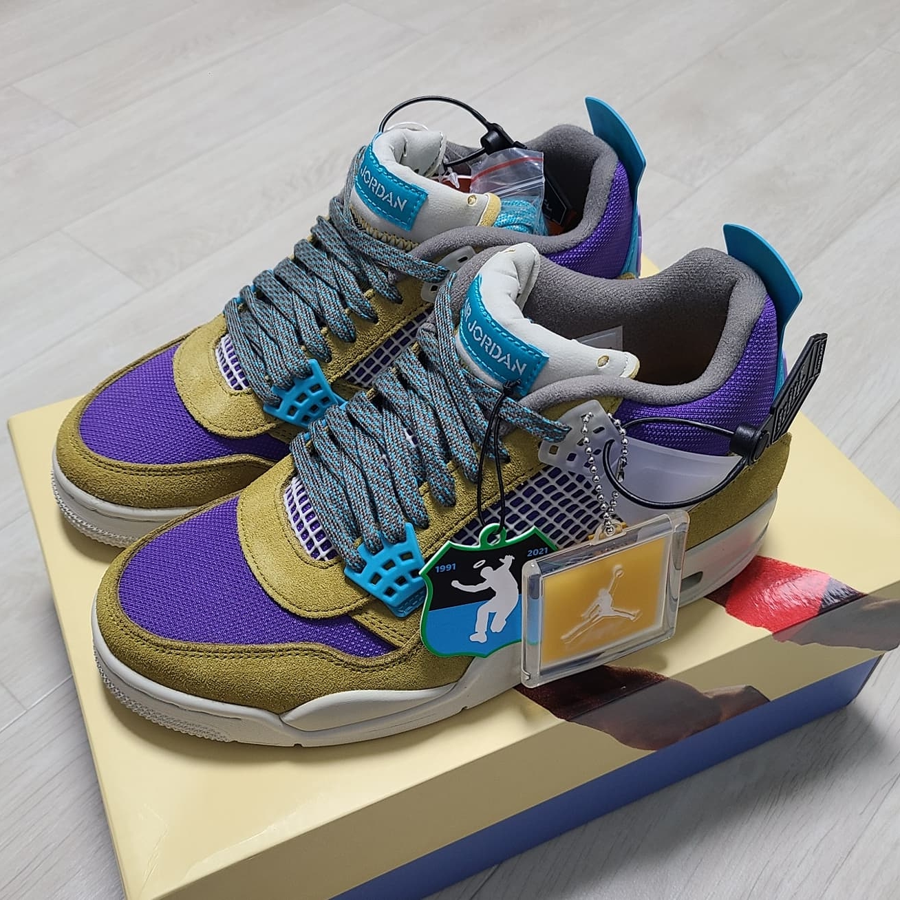 Jordan 4 x Union Retro SP Desert Moss 착용 스타일 - 2