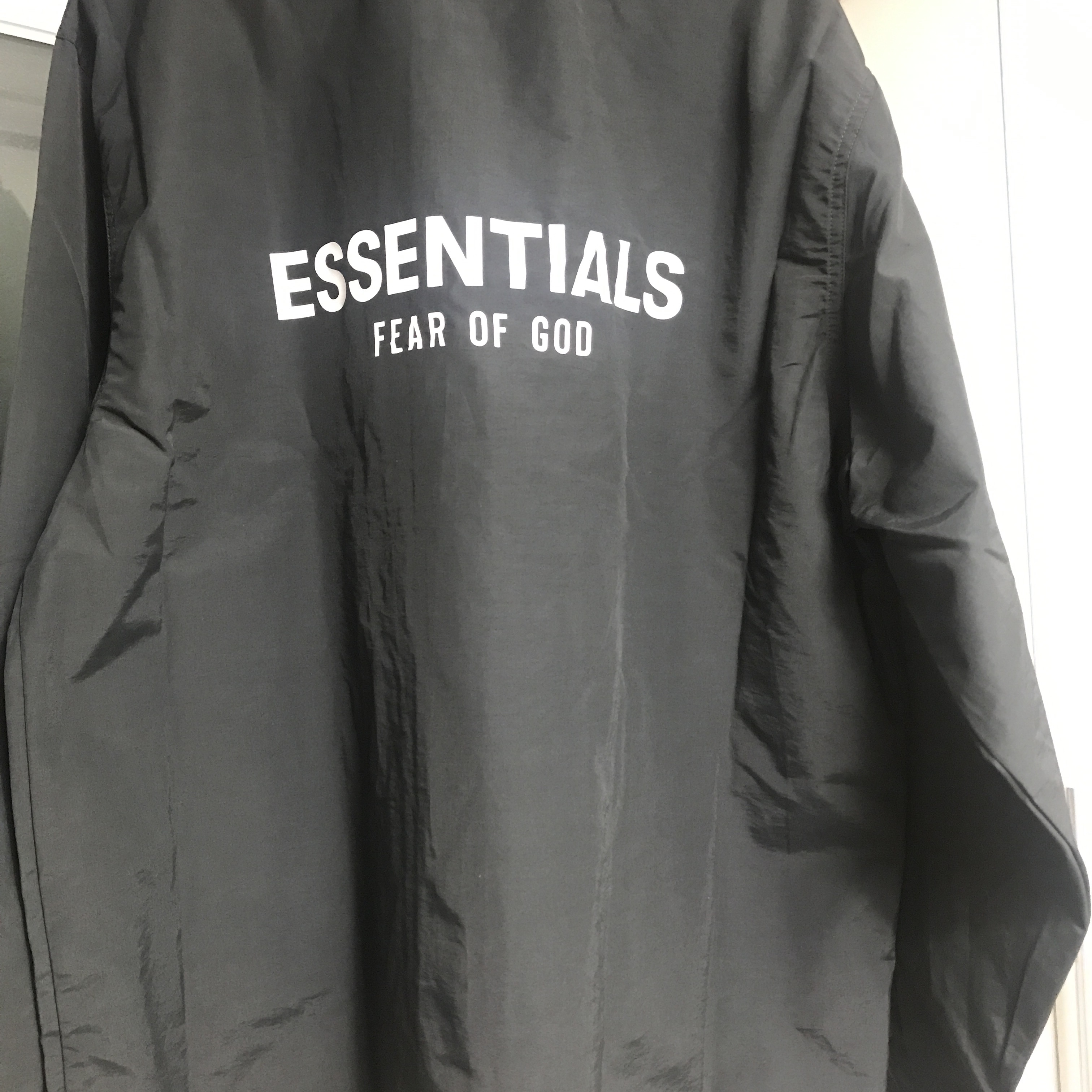 Essentials Coach Jacket Dark Slate/Stretch Limo/Black - 20FW 착용 스타일 - 5
