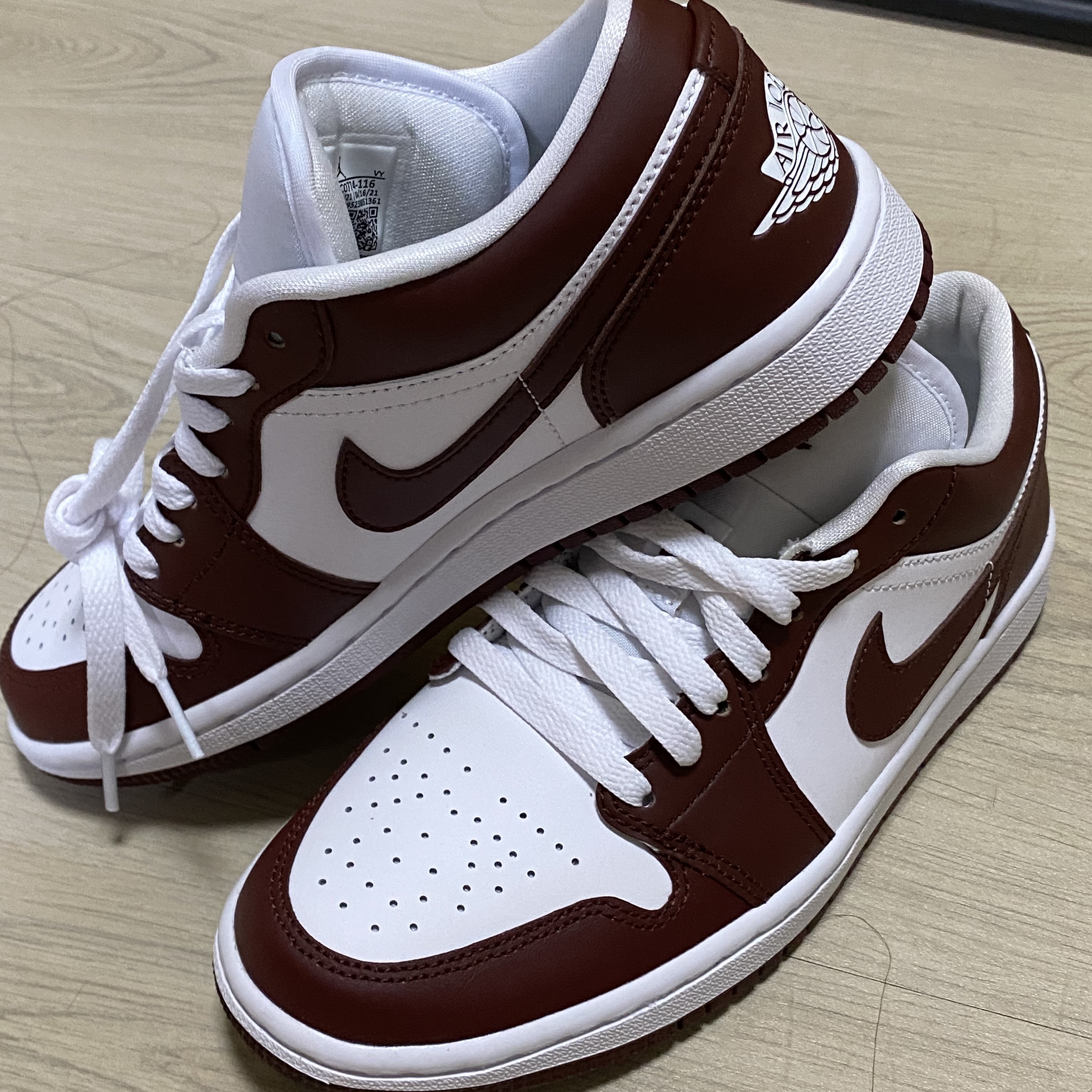 (W) Jordan 1 Low Bronze Eclipse 착용 스타일