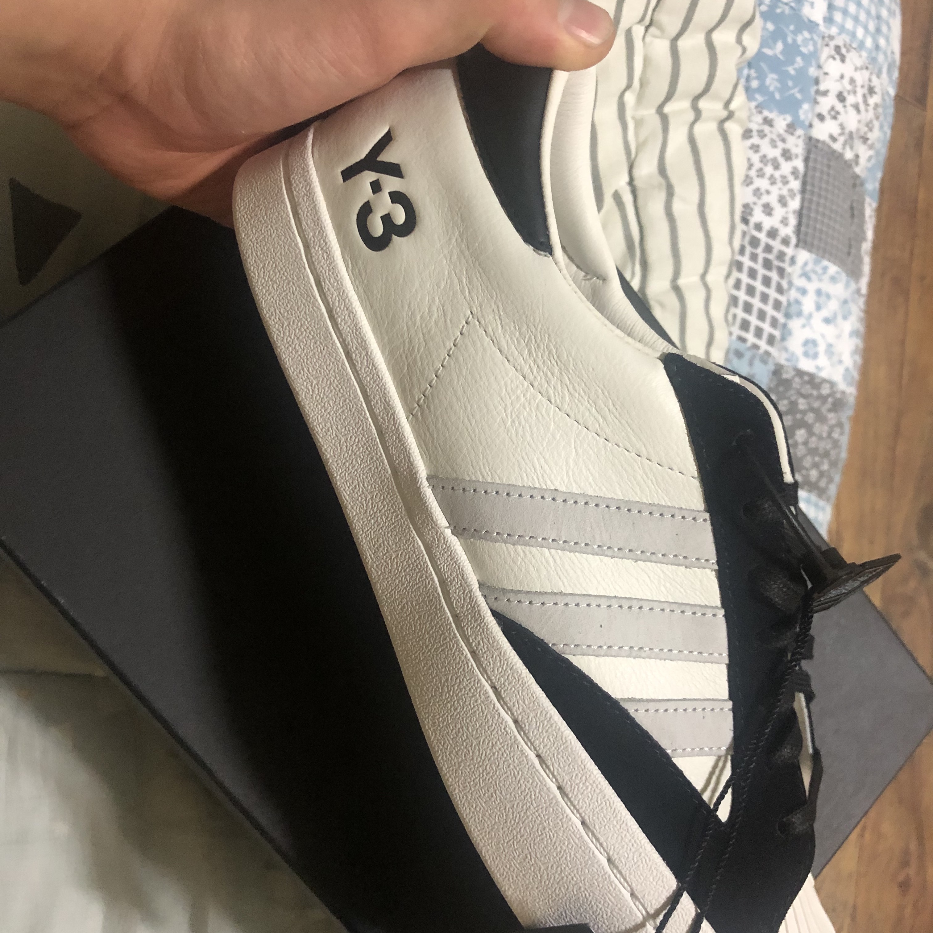 Y-3 Yohji Star White 착용 스타일