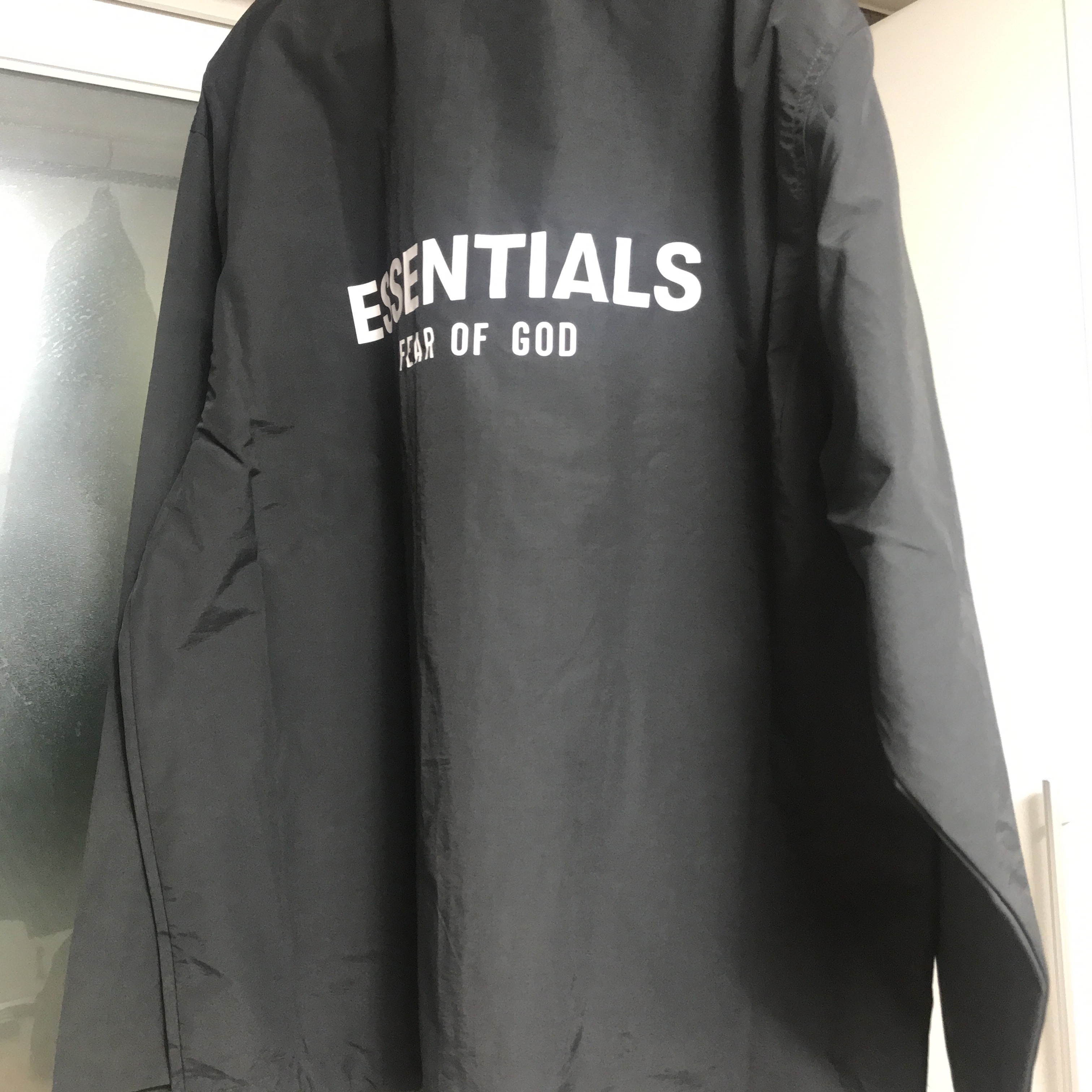Essentials Coach Jacket Dark Slate/Stretch Limo/Black - 20FW 착용 스타일 - 4