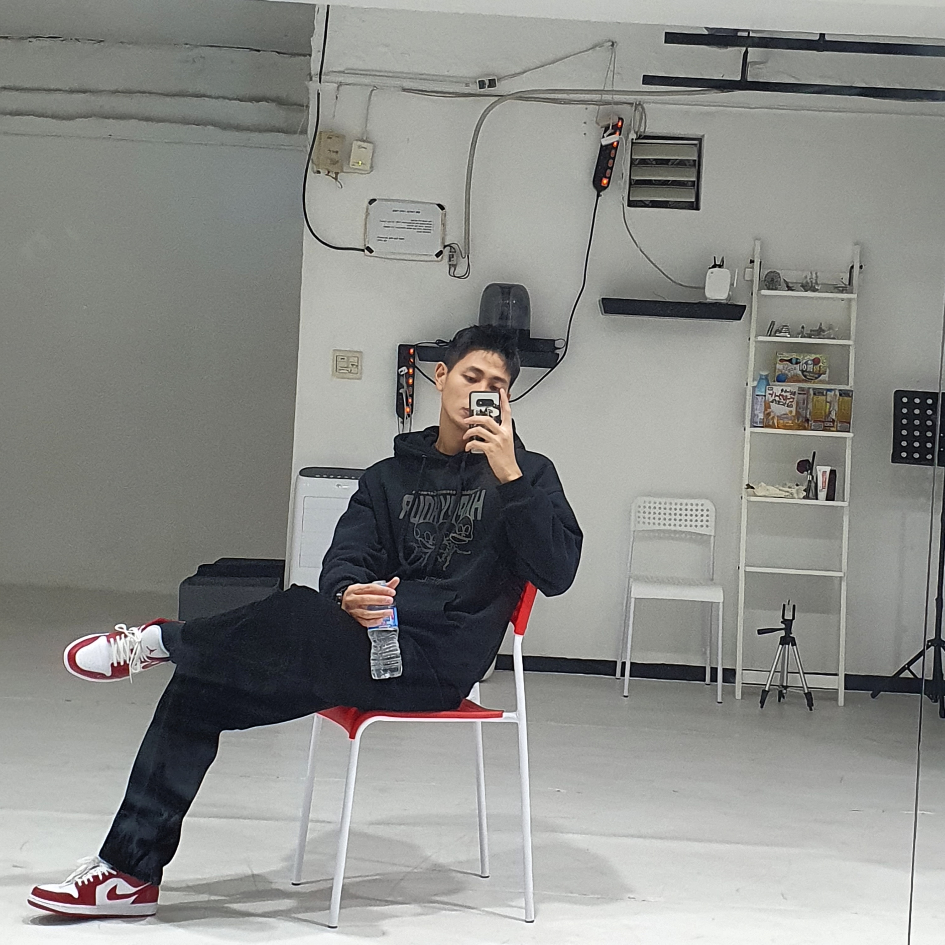 Jordan 1 Low Gym Red White 착용 스타일
