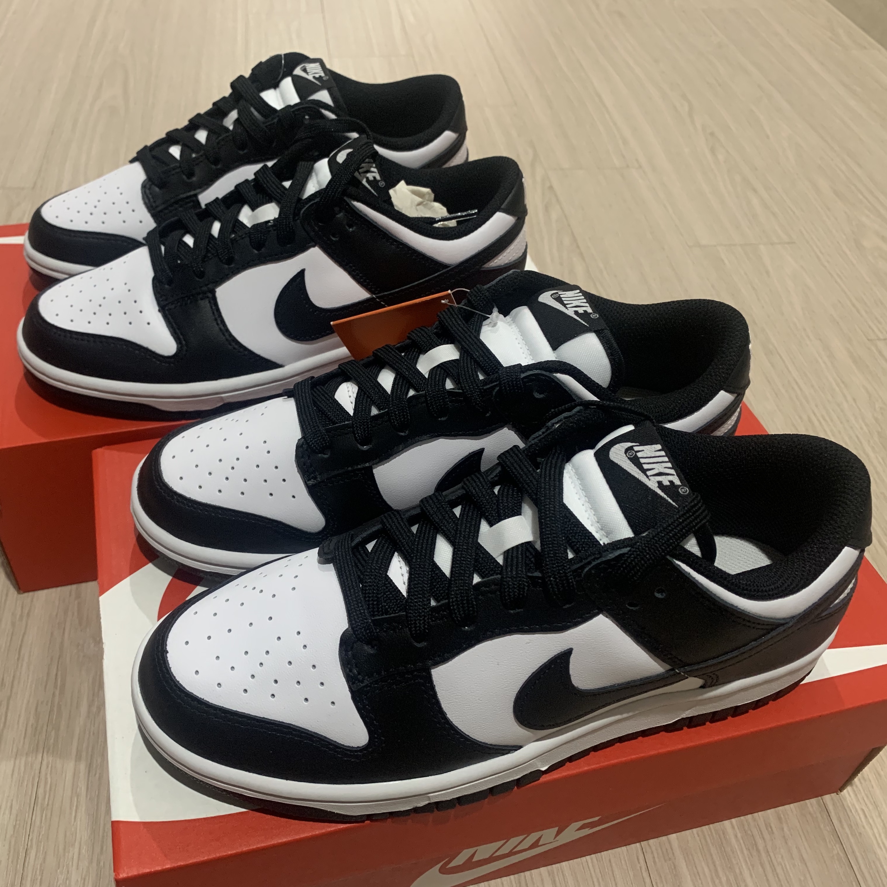 (W) Nike Dunk Low Black 착용 스타일