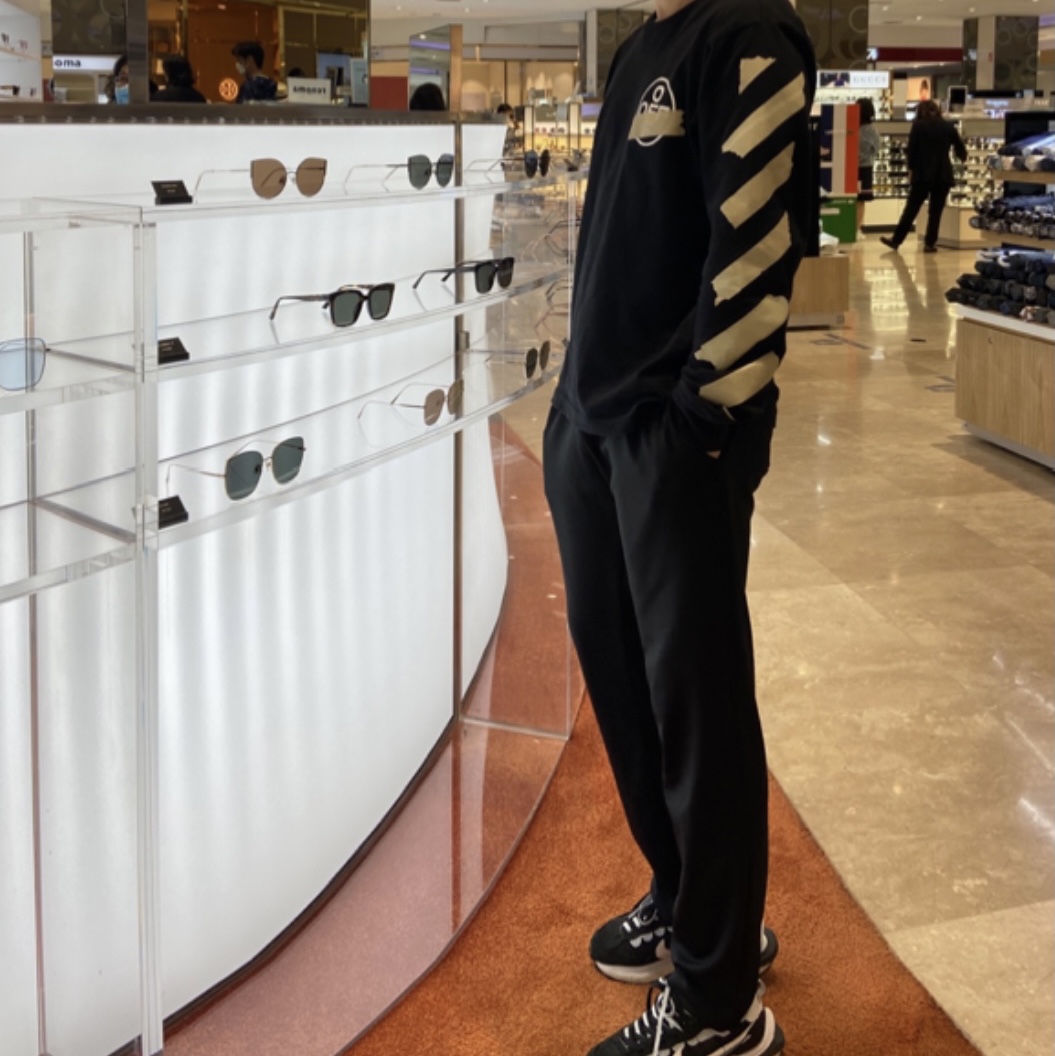 Nike x Sacai VaporWaffle Black White 착용 스타일 - 2