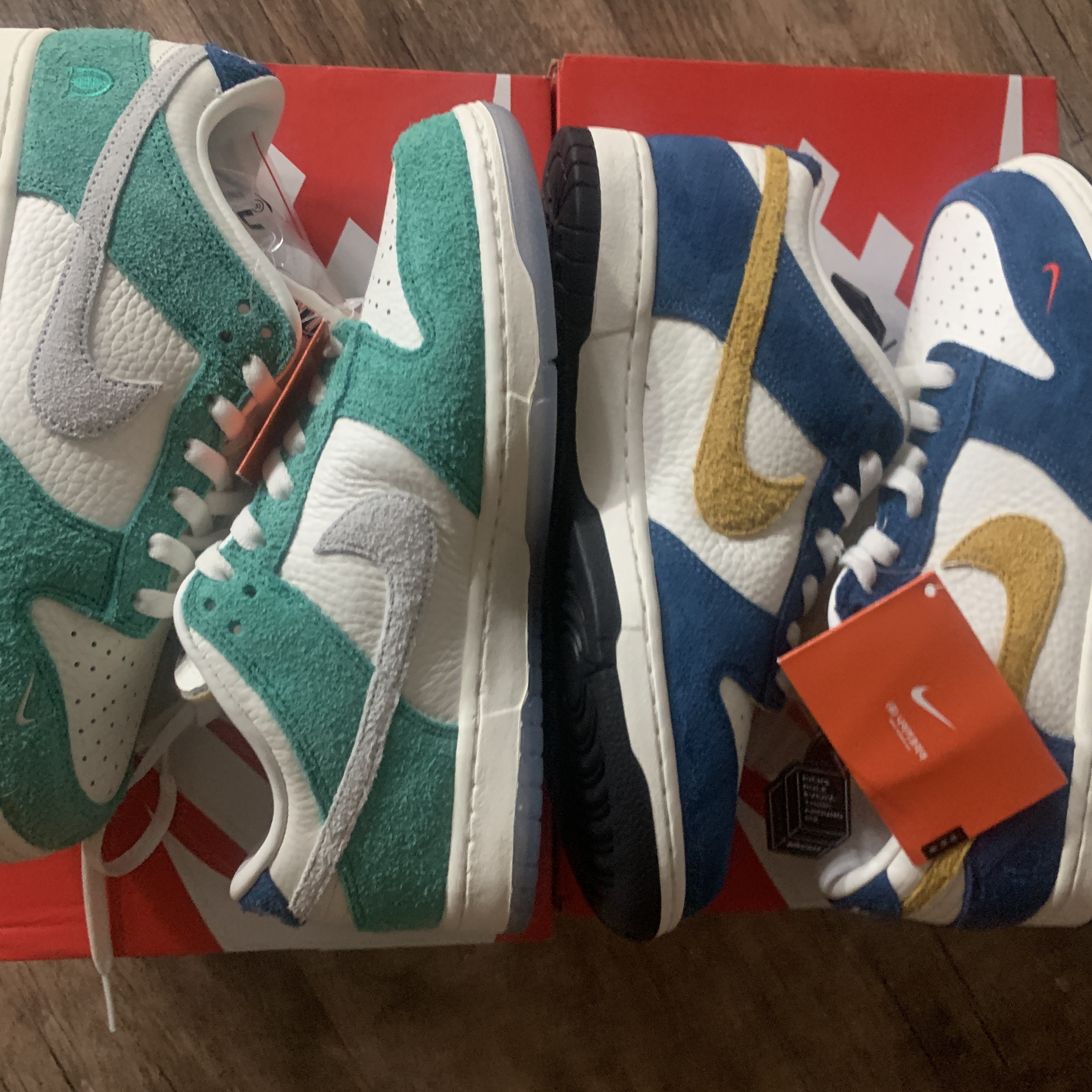 Nike x Kasina Dunk Low Road Sign - Kasina Exclusive, Nike x Kasina Dunk Low 80's Bus 착용 스타일 - 2