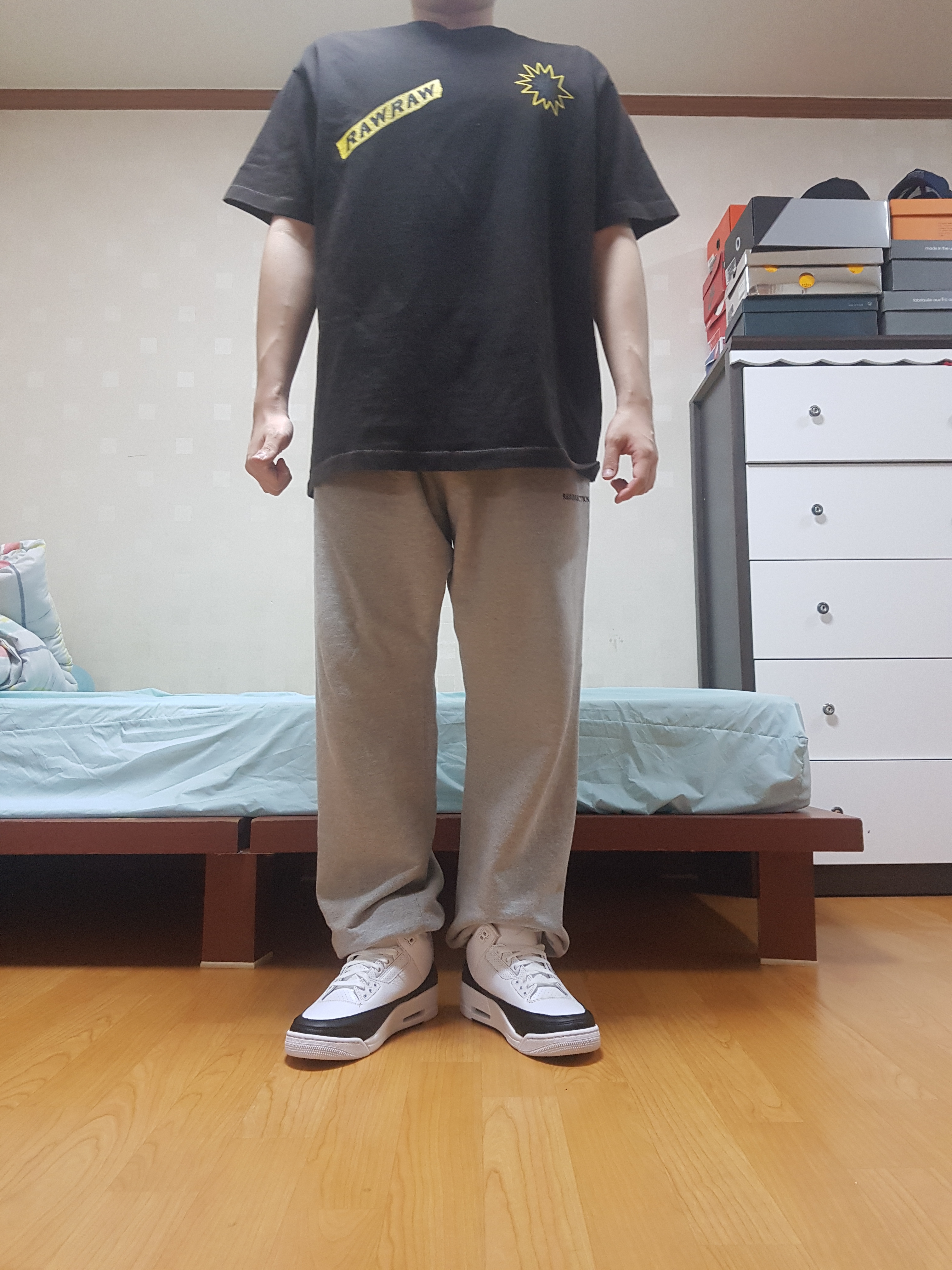 Jordan 3 x Fragment Retro SP White Black 착용 스타일