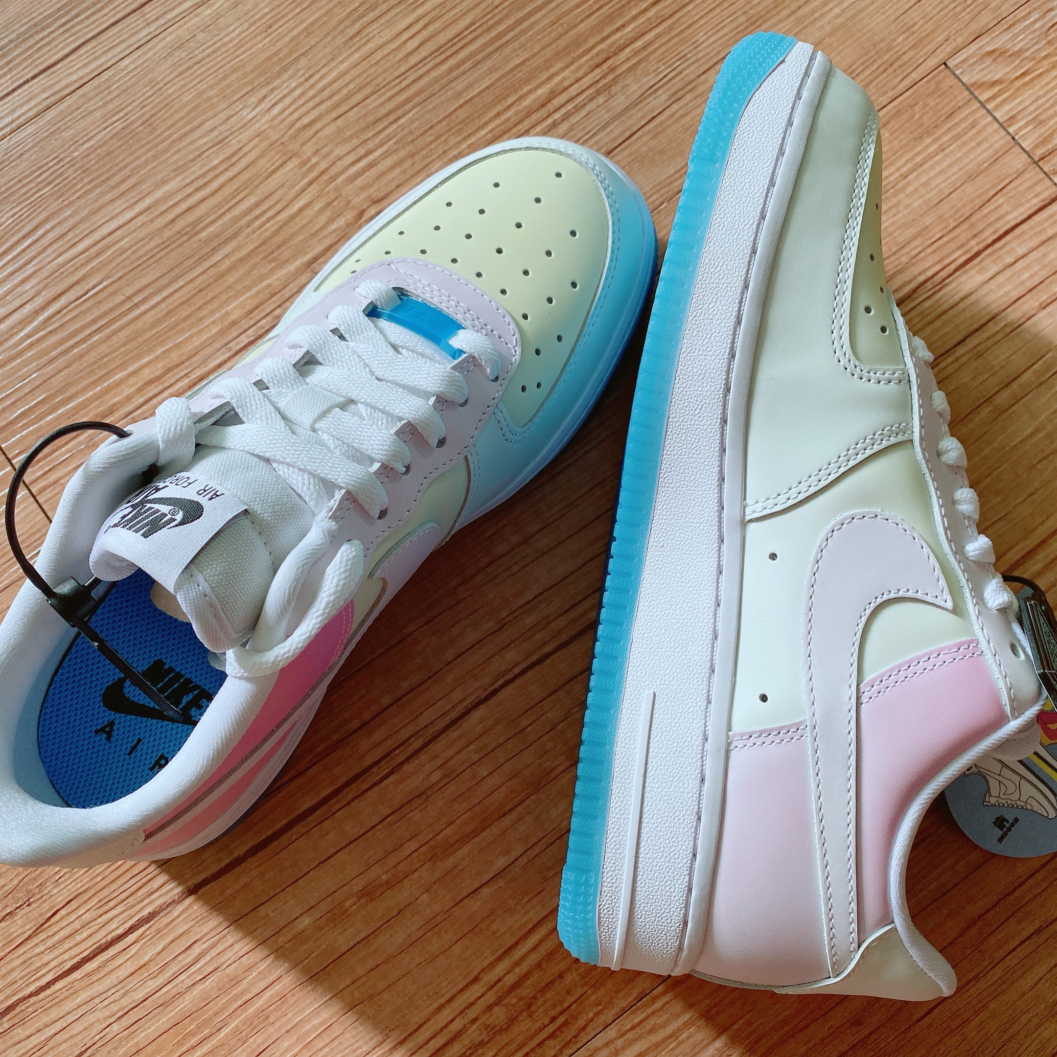 (W) Nike Air Force 1 '07 LX Photochromic 착용 스타일 - 3