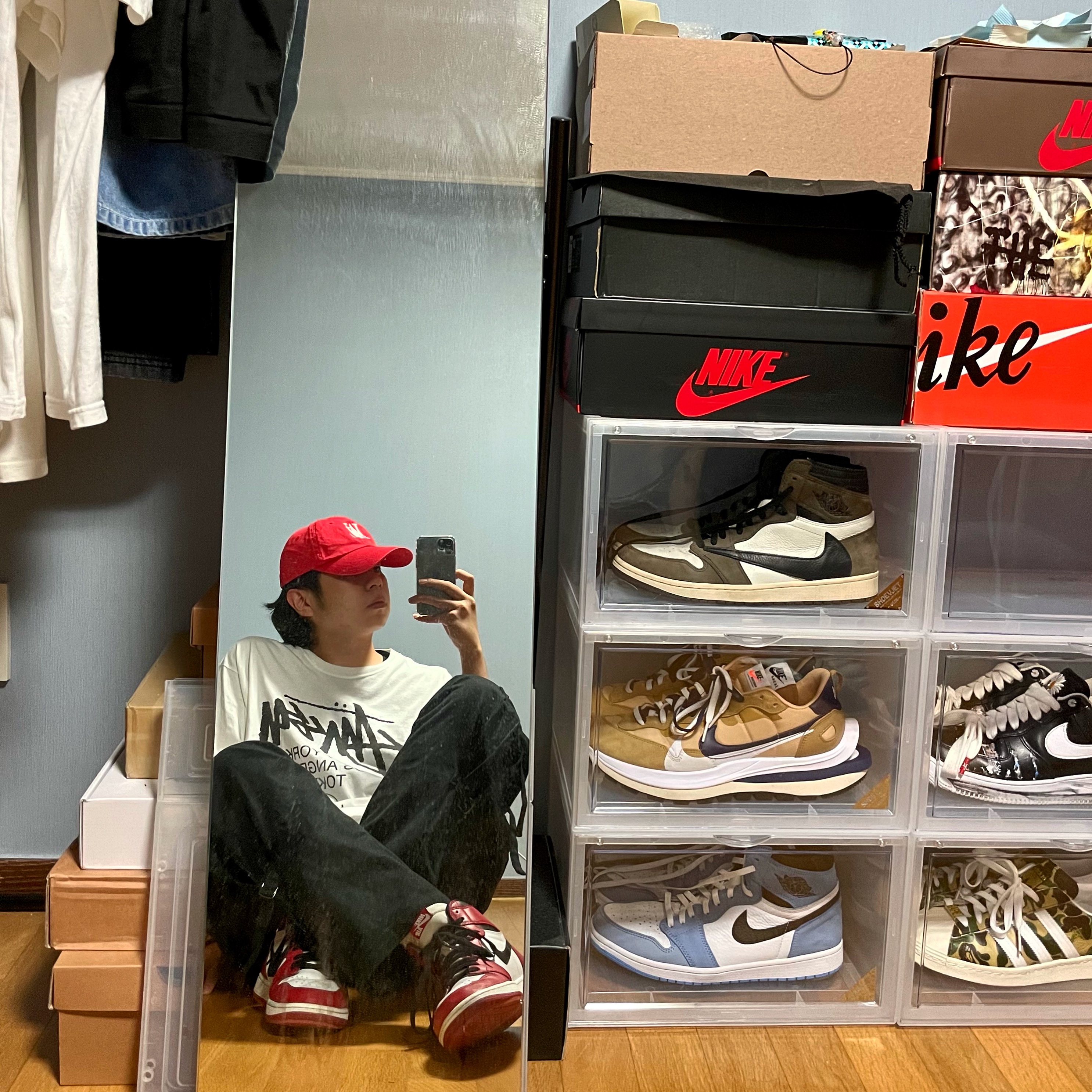 Jordan 1 Retro High OG Chicago 2015, Jordan 1 x Travis Scott Retro High OG SP Mocha 착용 스타일