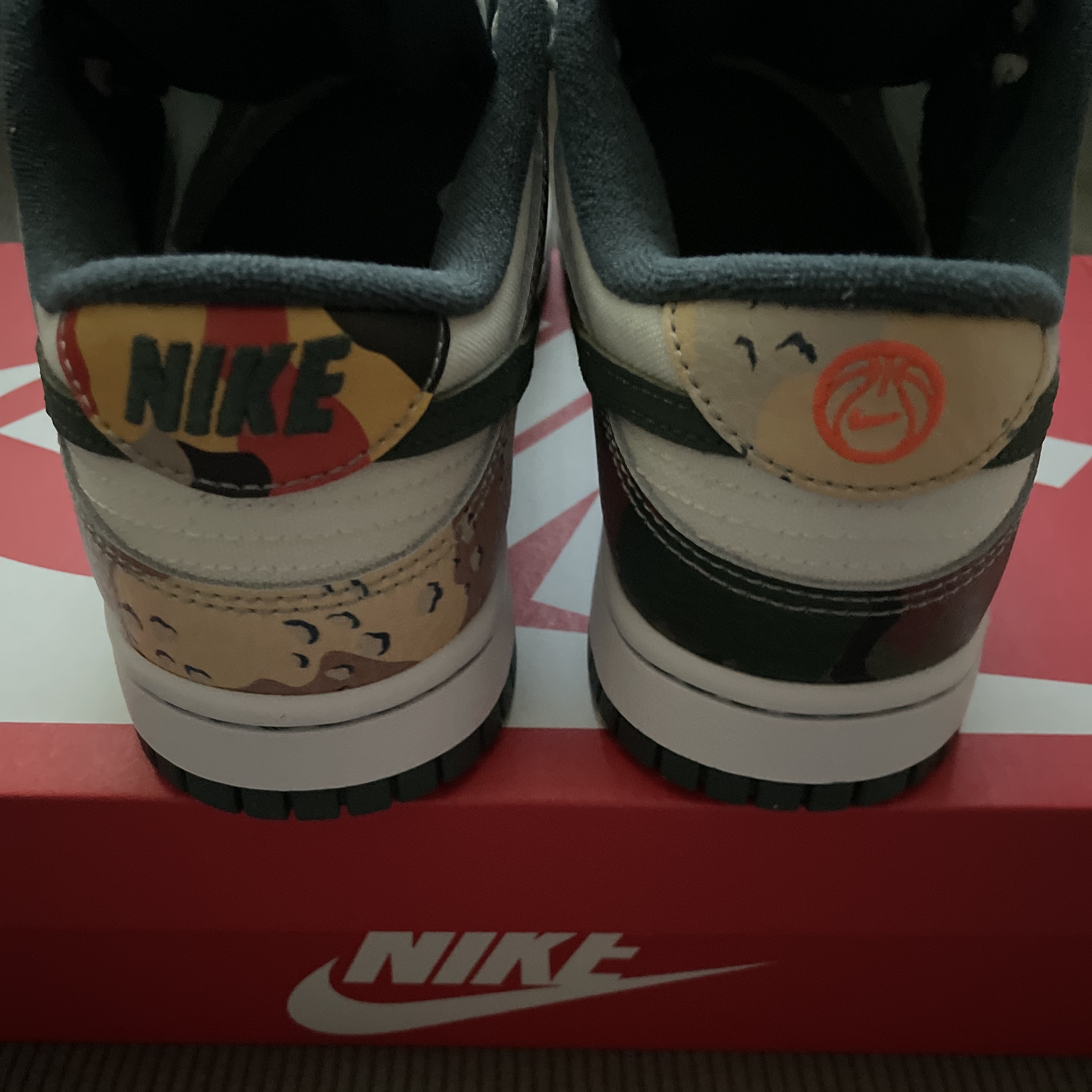 Nike Dunk Low SE Sail Multi Camo 착용 스타일 - 3