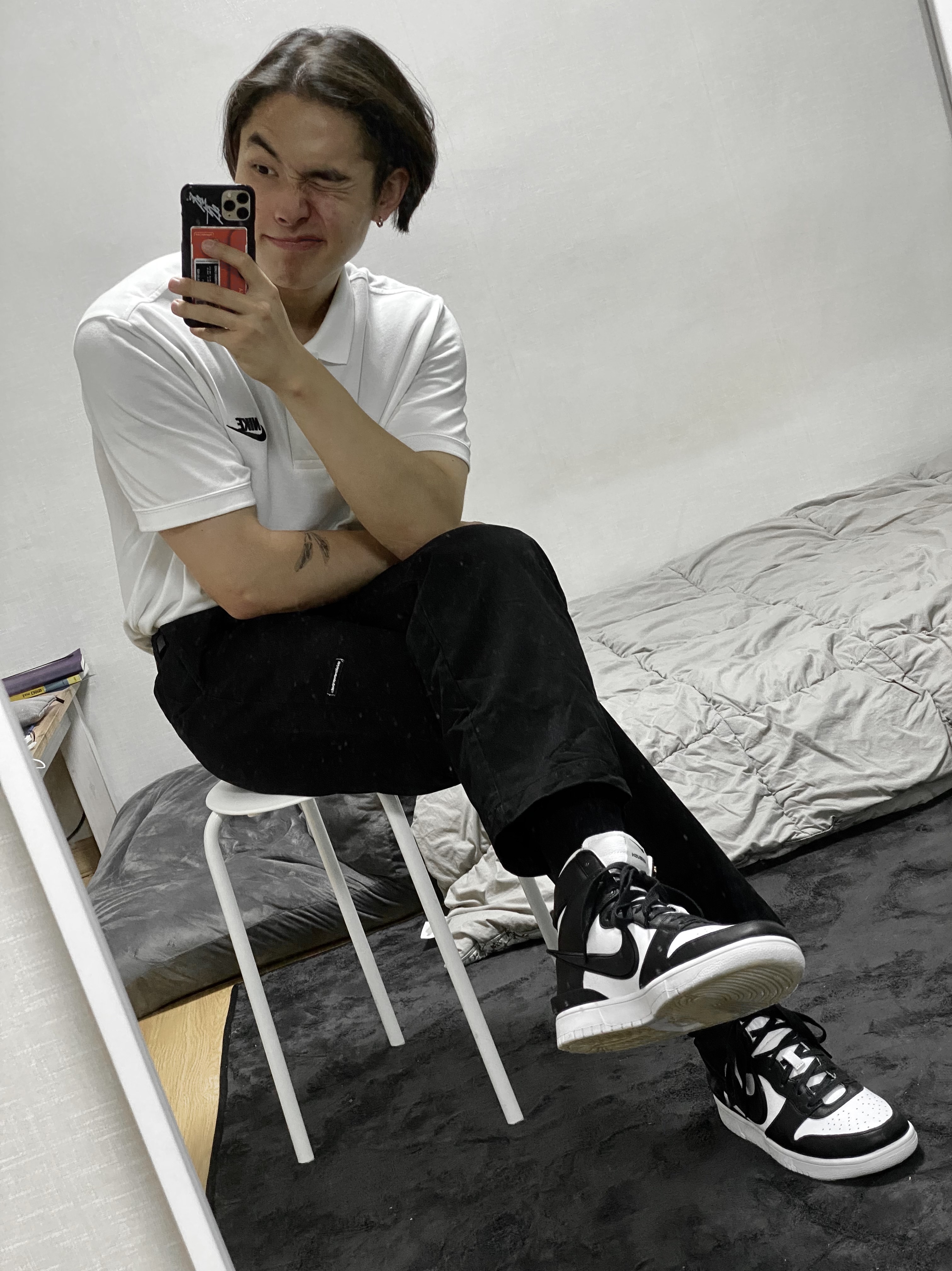 Nike x Ambush Dunk High Black 착용 스타일 - 2