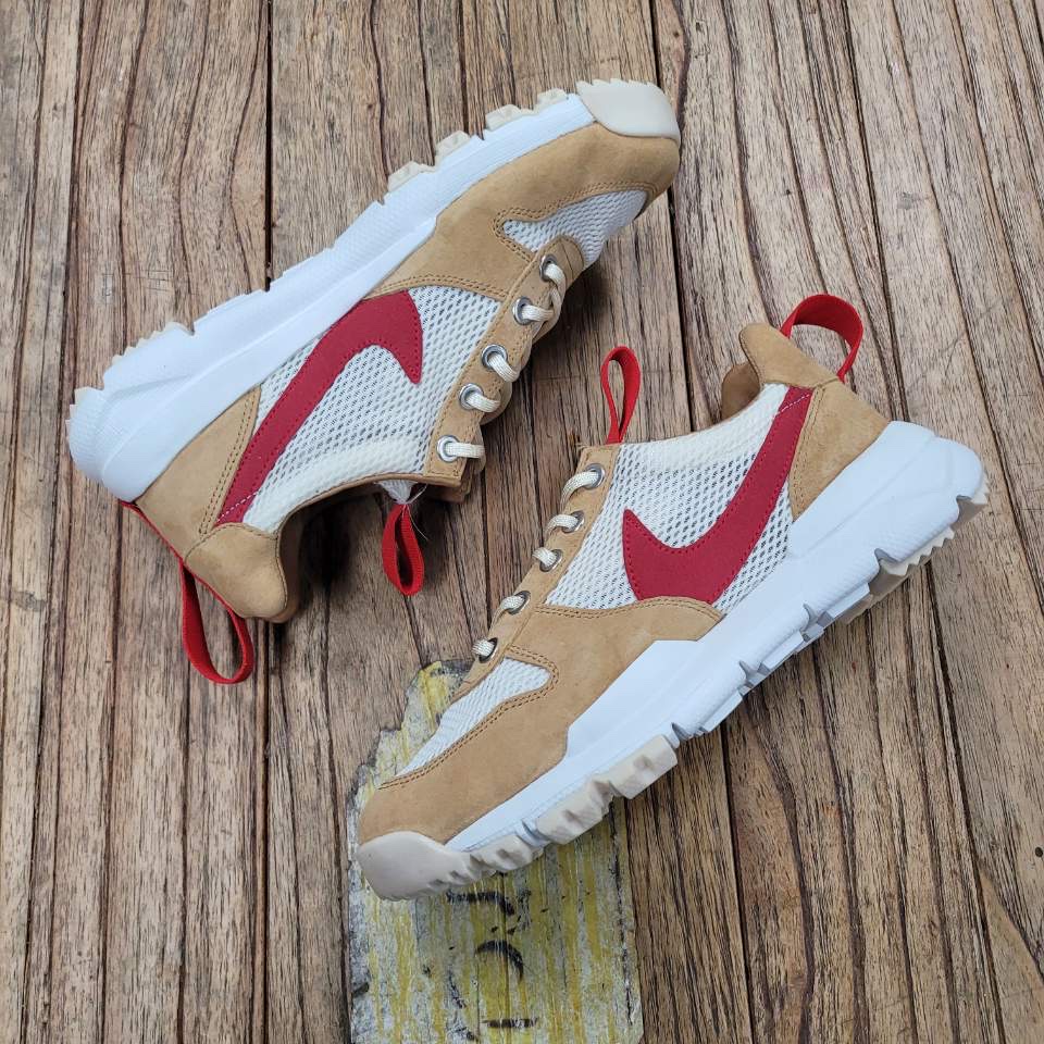 Nike Dunk Low Retro Black, Nike x Tom Sachs Mars Yard Overshoe 3.0 착용 스타일 - 3