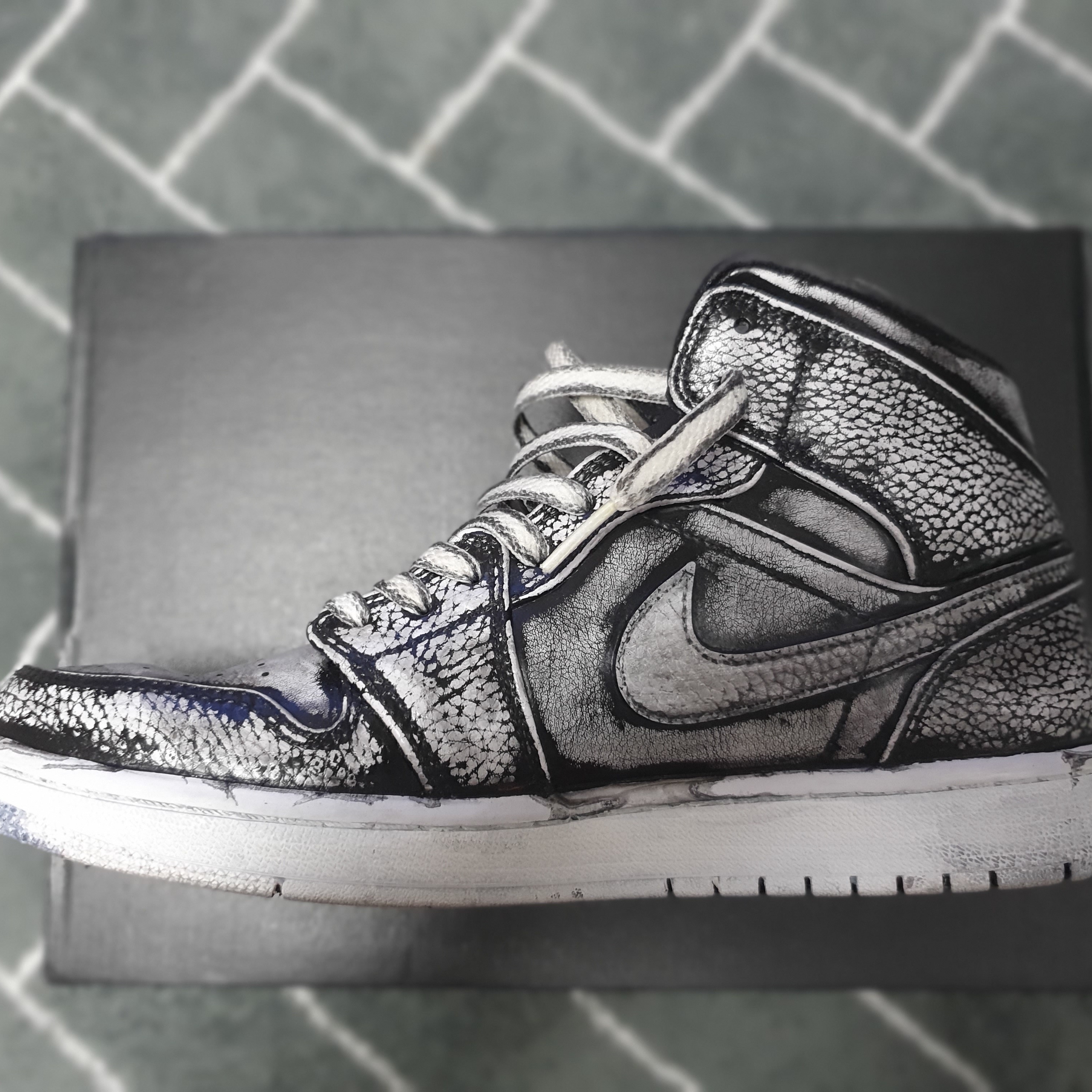 Jordan 1 Mid Triple White 착용 스타일 - 4