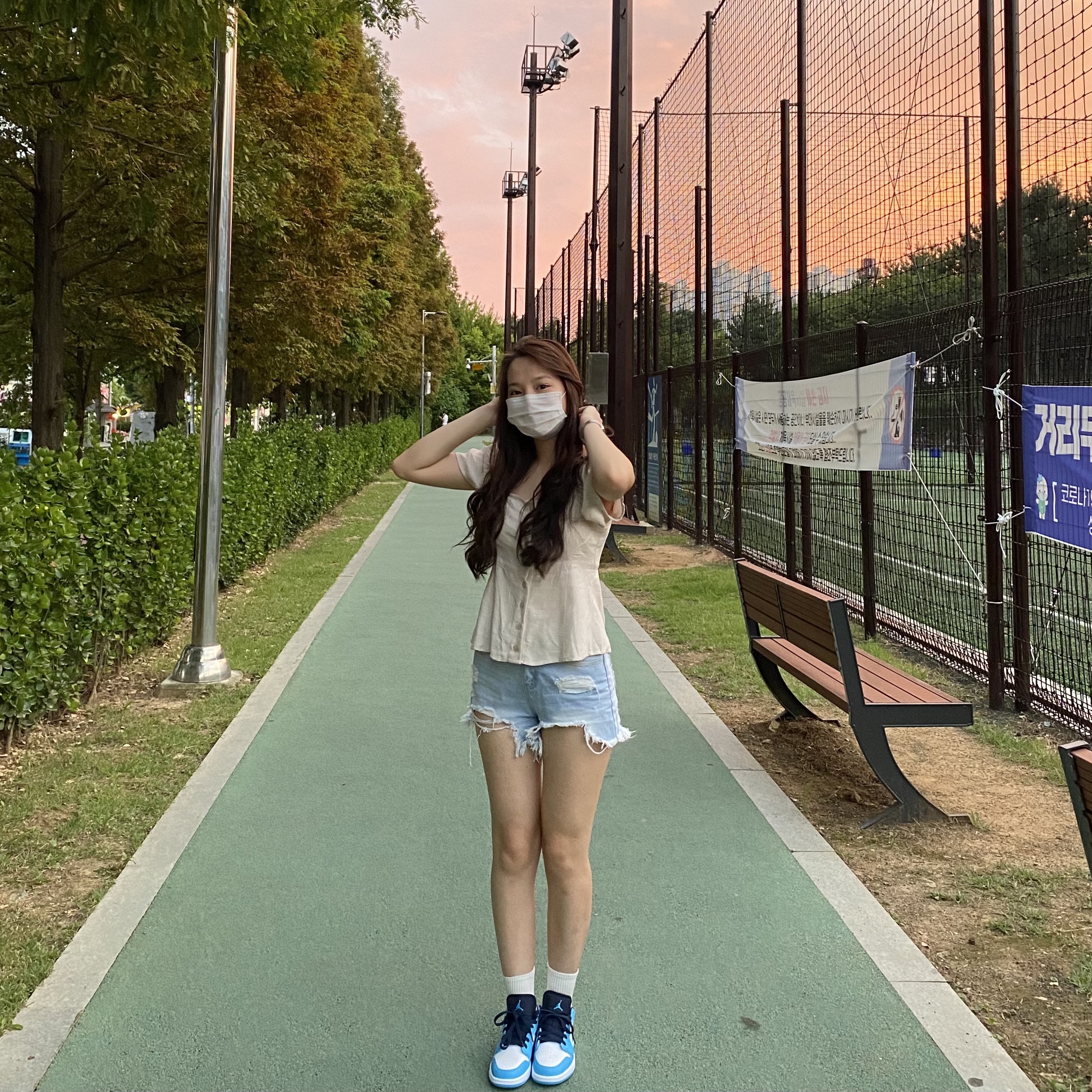 (GS) Jordan 1 Low Dark Powder Blue 착용 스타일 - 2
