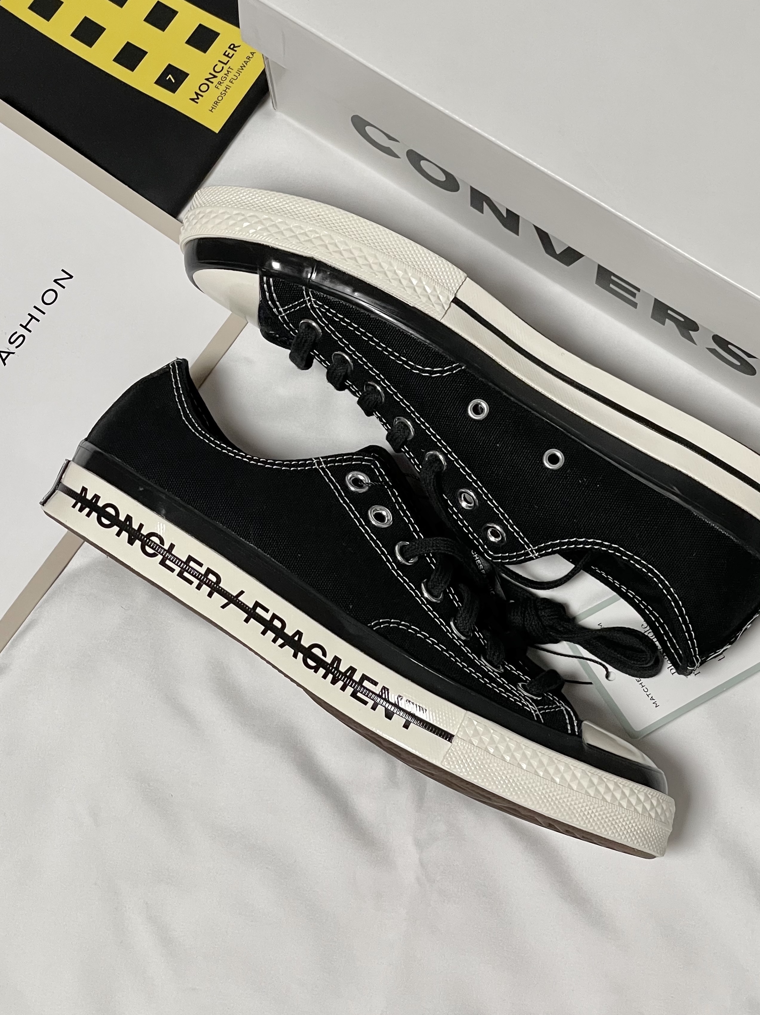 Converse x Moncler x Fragment Chuck 70 Ox Fraylor III Black 착용 스타일