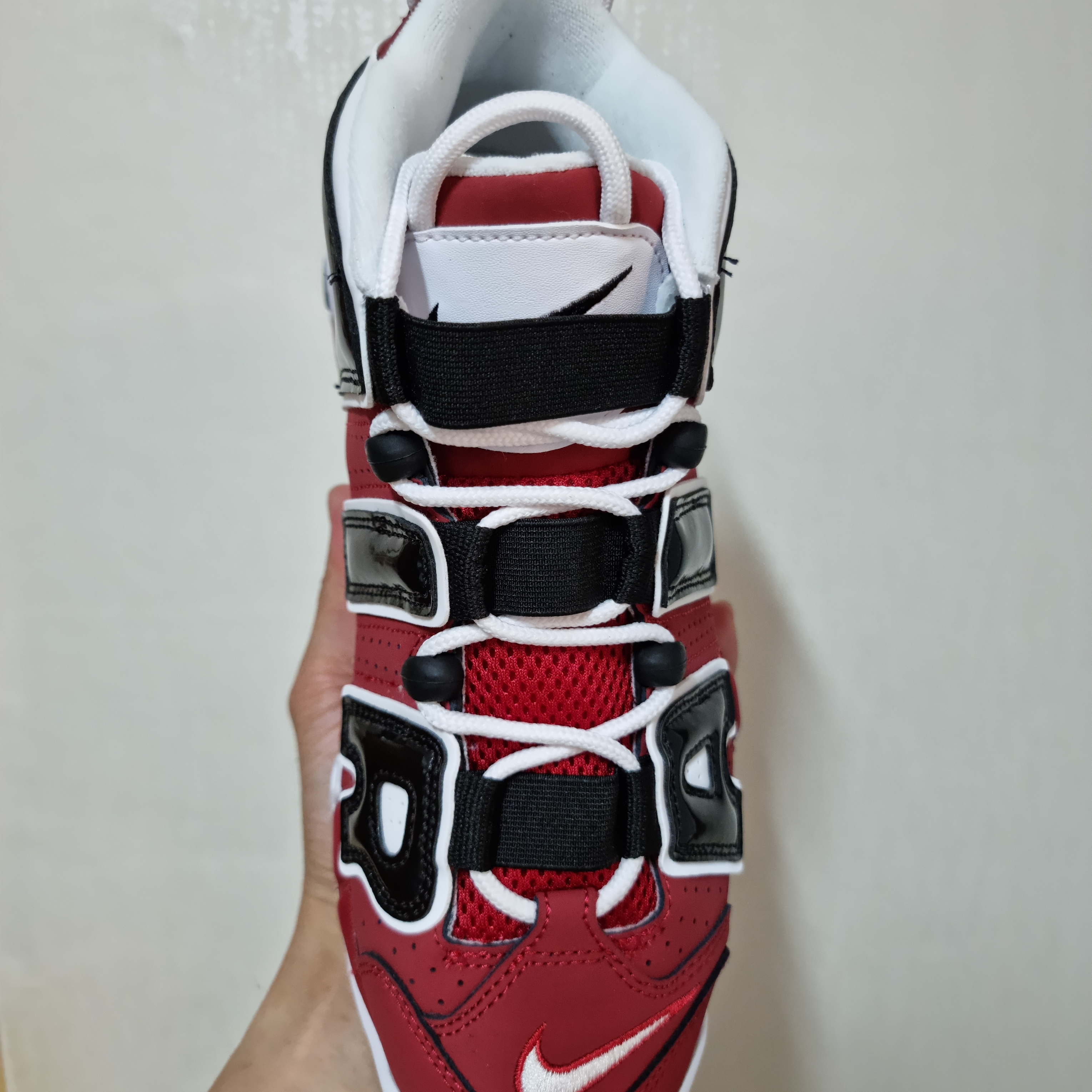 Nike Air More Uptempo 96 Bulls 2021 착용 스타일 - 4