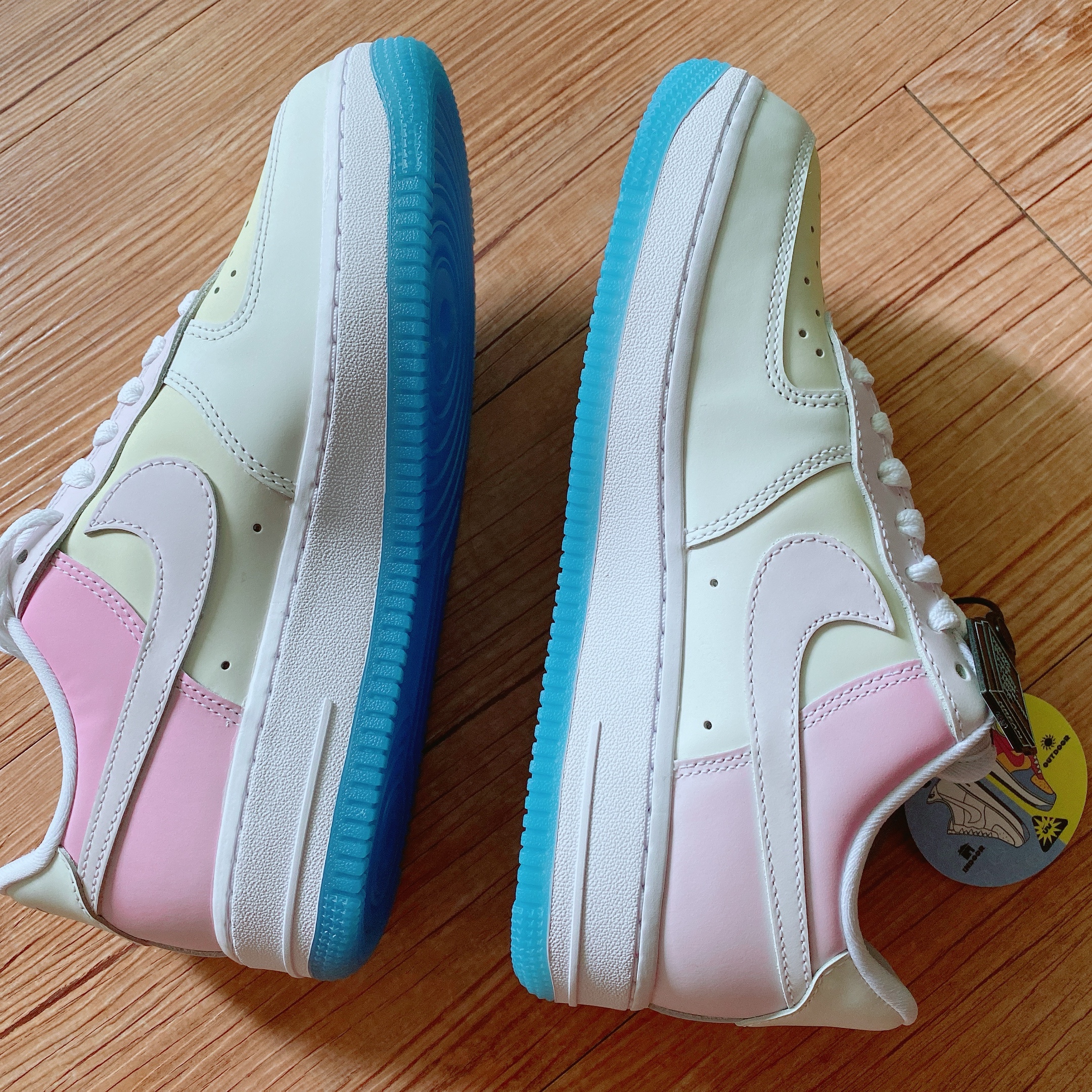 (W) Nike Air Force 1 '07 LX Photochromic 착용 스타일 - 4