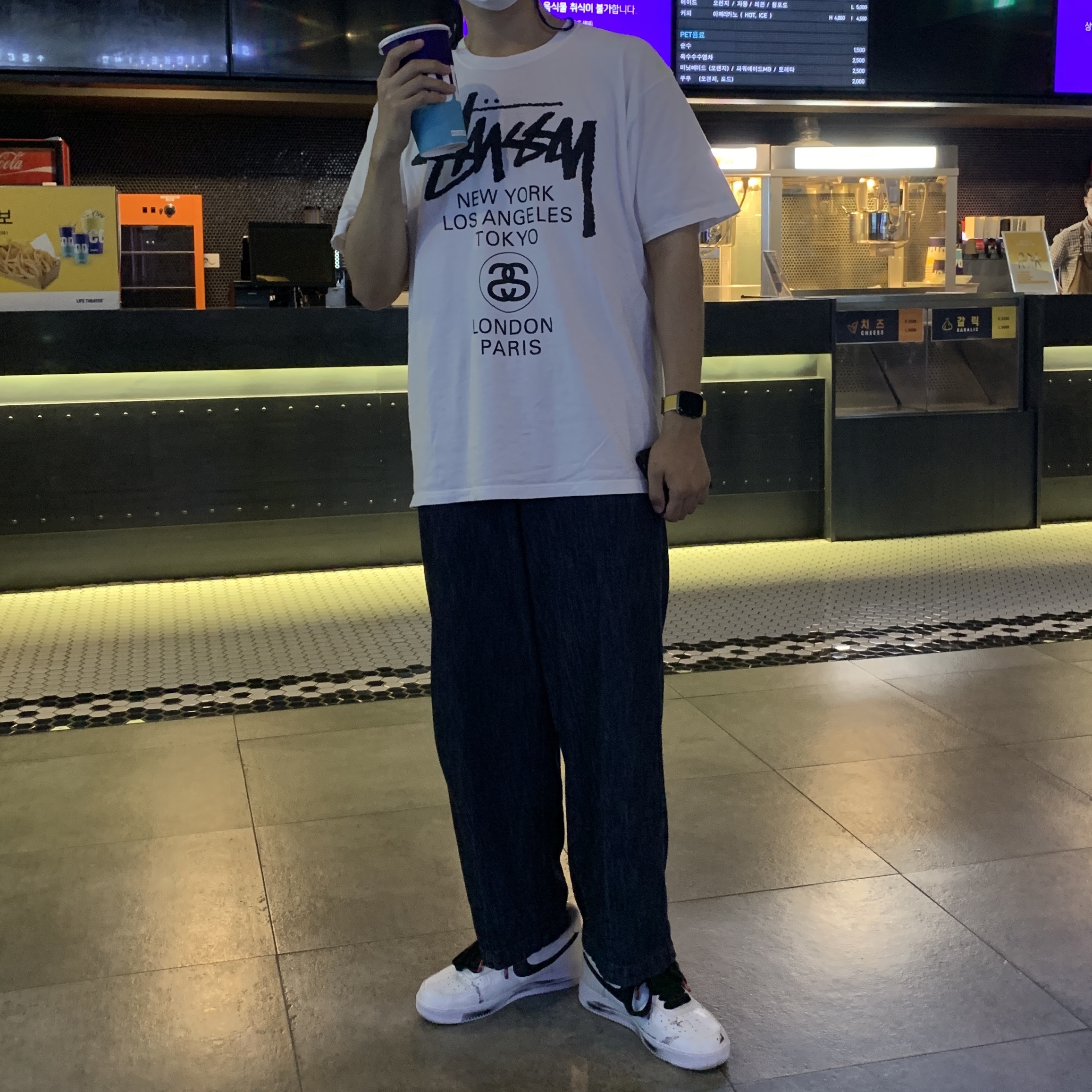 Nike x Peaceminusone Air Force 1 Low Para-Noise 2.0 착용 스타일