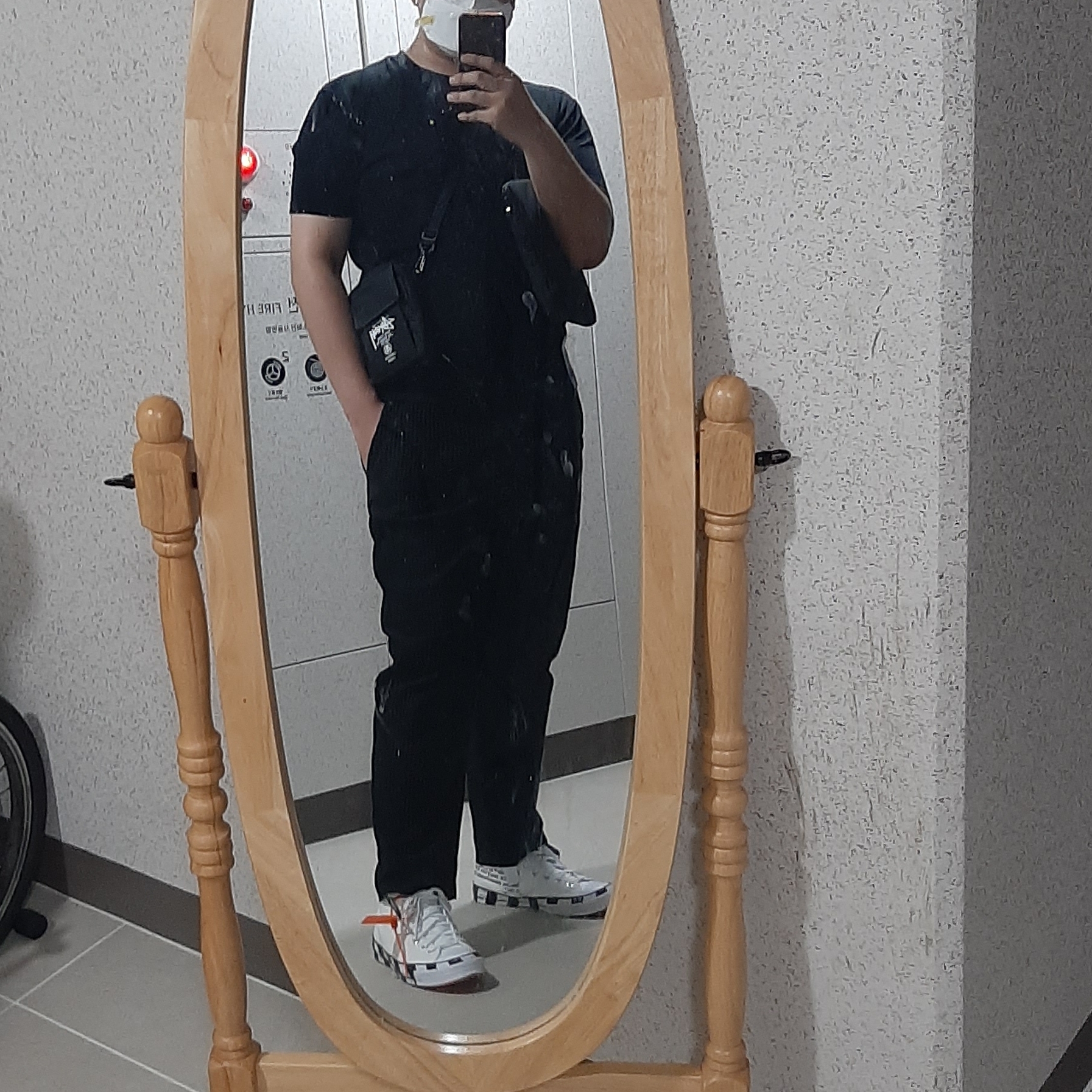Converse x Off-White Chuck 70 High V2 2021, Converse x Off-White Chuck 70 High V2 2018 착용 스타일