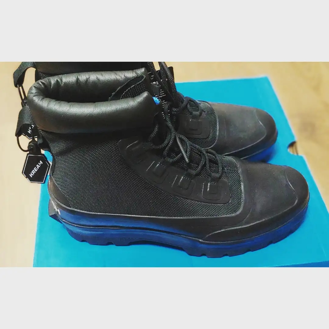 Converse x Ambush Chuck Taylor All Star Duck Boot Black 착용 스타일 - 1