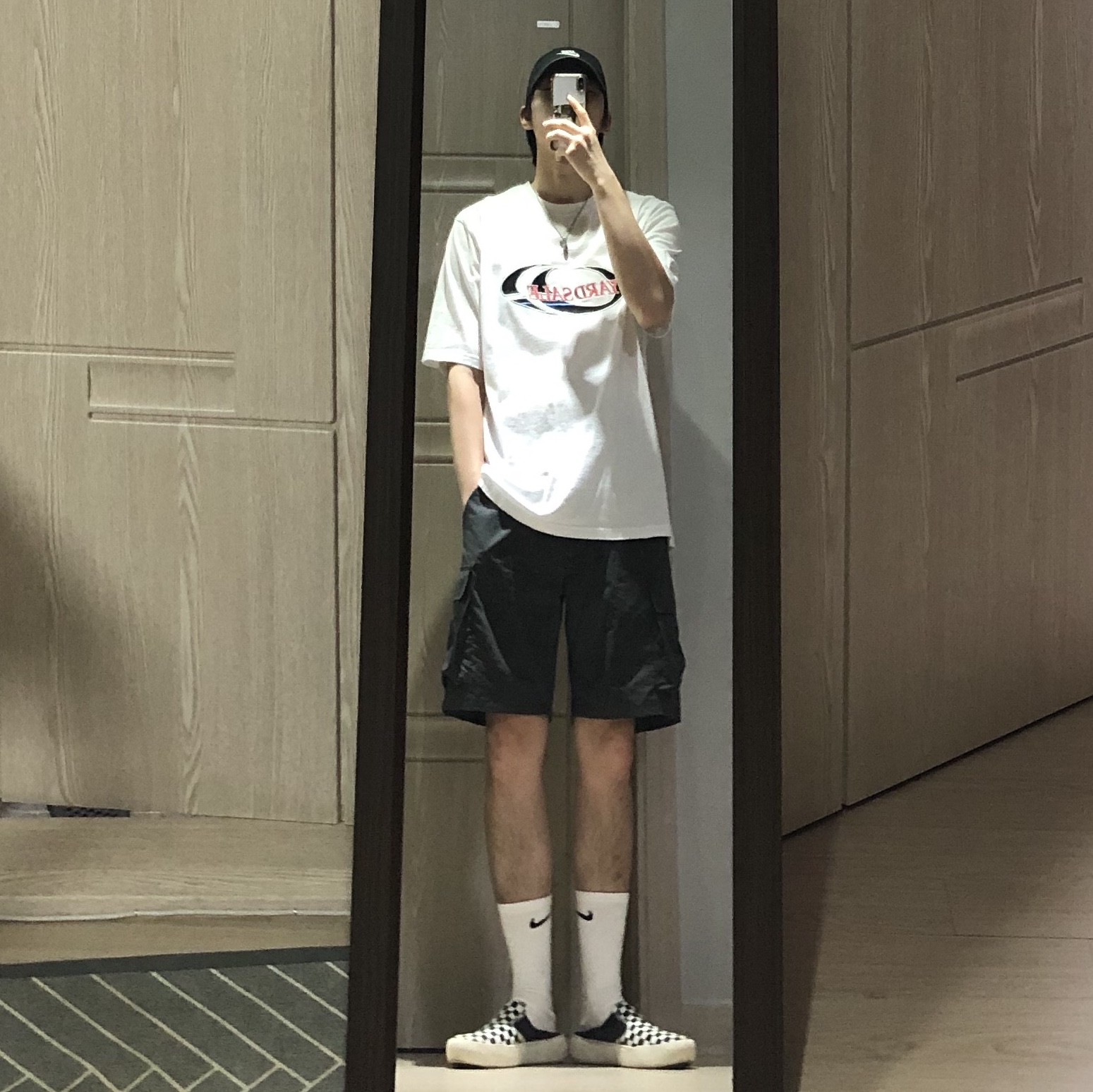 Vans Checkerboard Comfycush One Black 착용 스타일