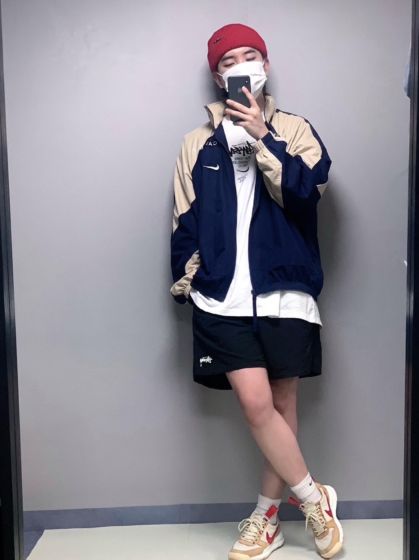 Nike x Tom Sachs Mars Yard Shoe 2.0 Space Camp, Nike x Stussy WT T-Shirt White - US/EU 착용 스타일